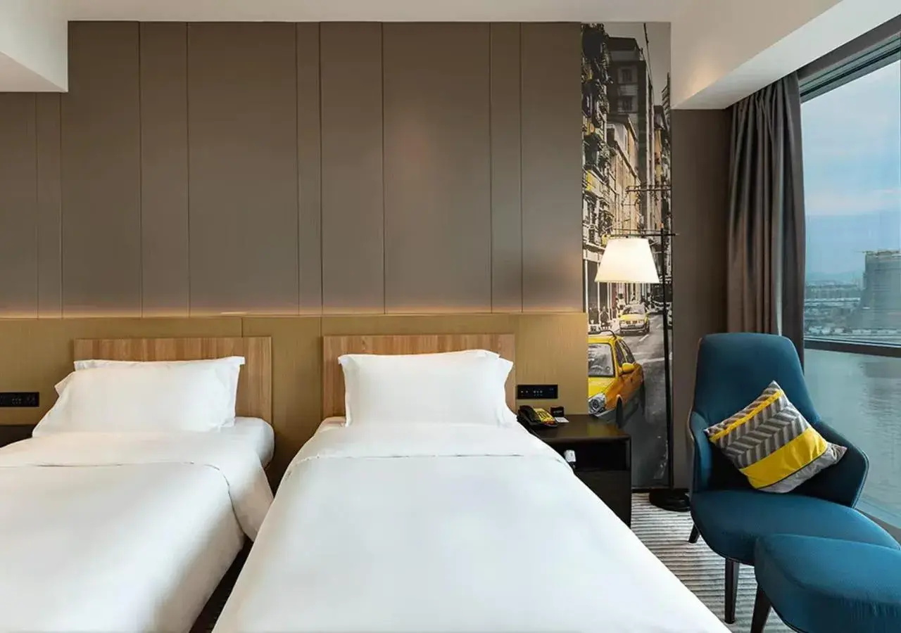 Photo of the whole room, Bed in La Yarda Hotel Guangzhou Photo of the whole room, Bed in La Yarda Hotel Guangzhou