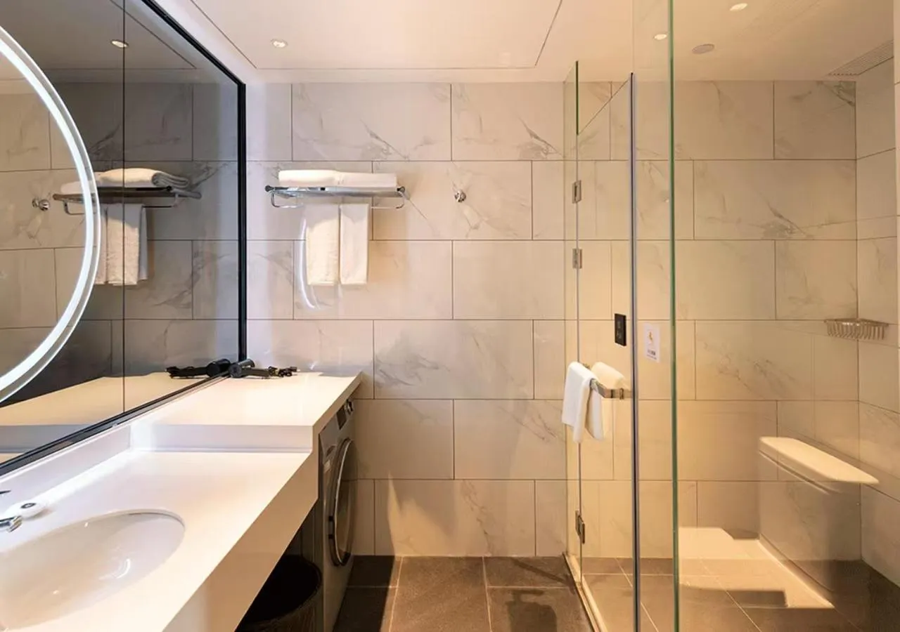 Bathroom in La Yarda Hotel Guangzhou