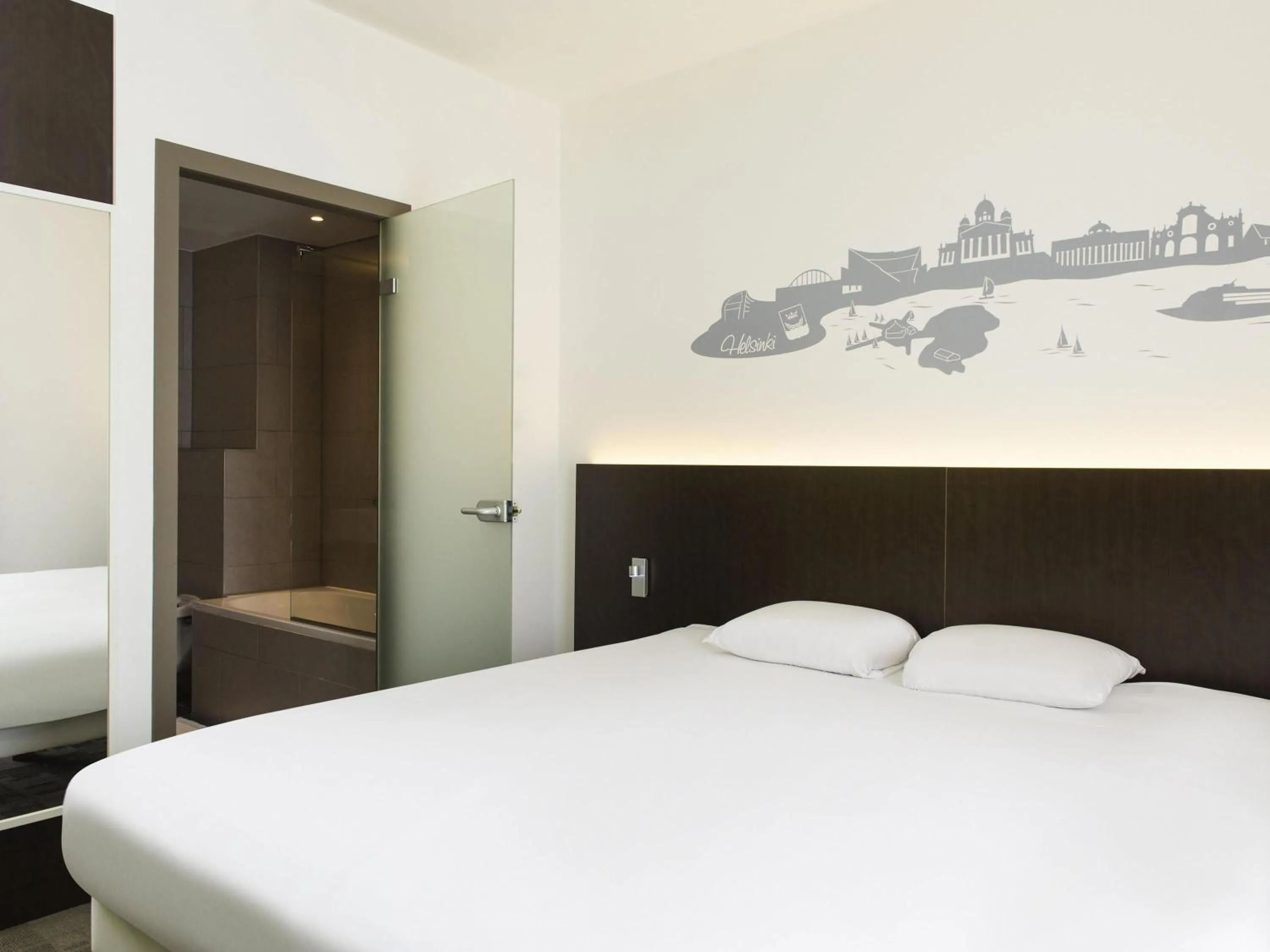 Bedroom, Bed in Ibis Styles La Louvière