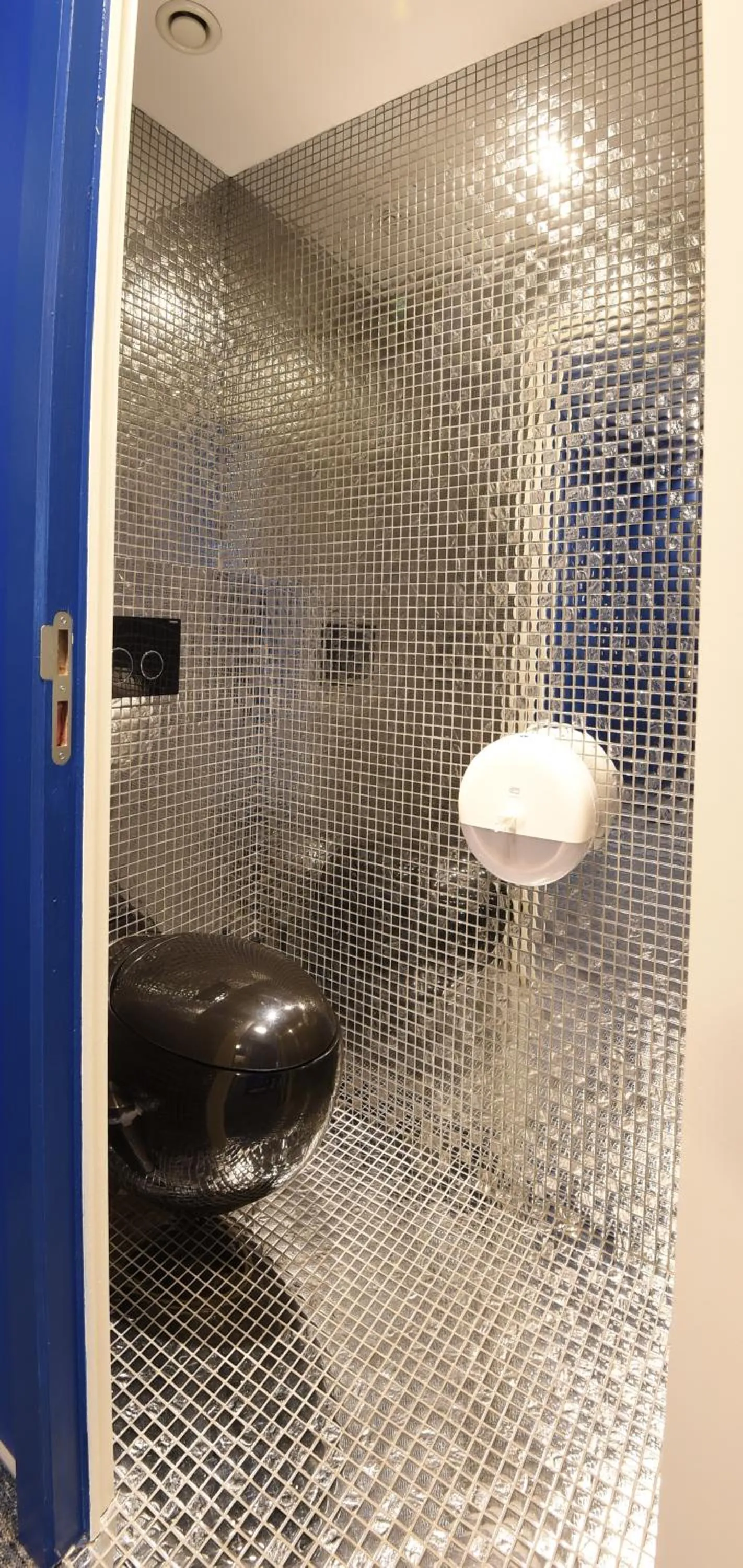 Bathroom in Ibis Styles La Louvière