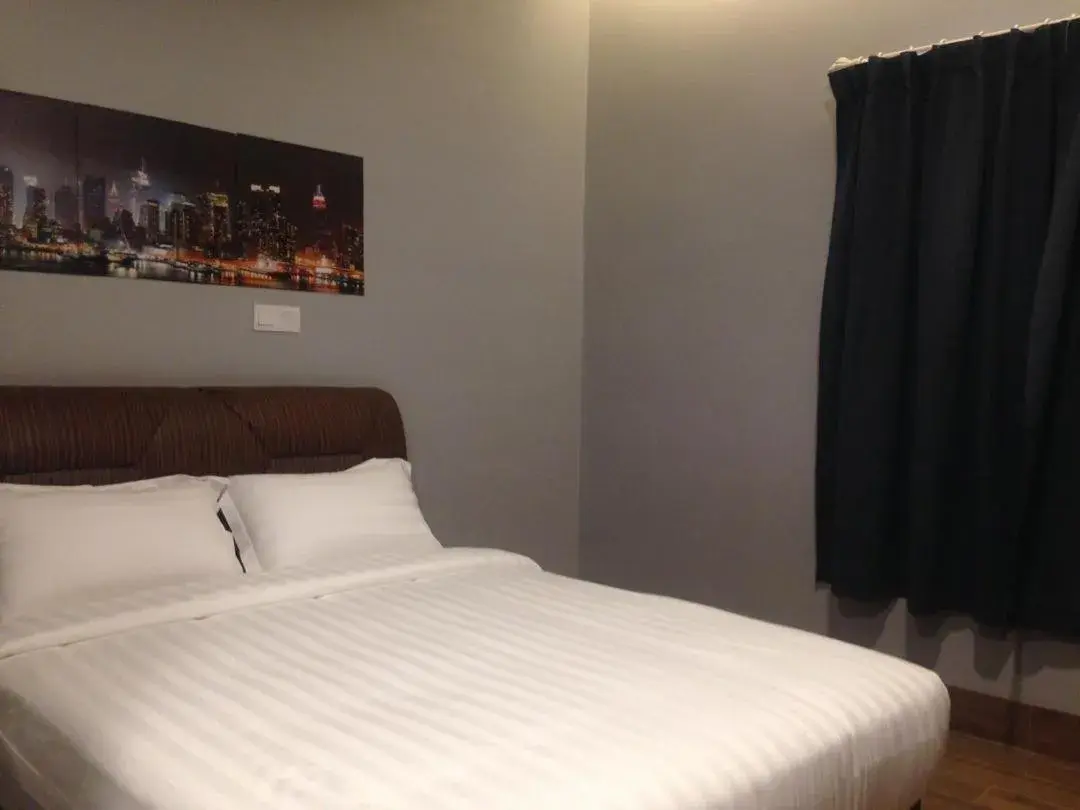 Deluxe Queen Room in GOOD 9 HOTEL - Bukit Dahlia Deluxe Queen Room in GOOD 9 HOTEL - Bukit Dahlia