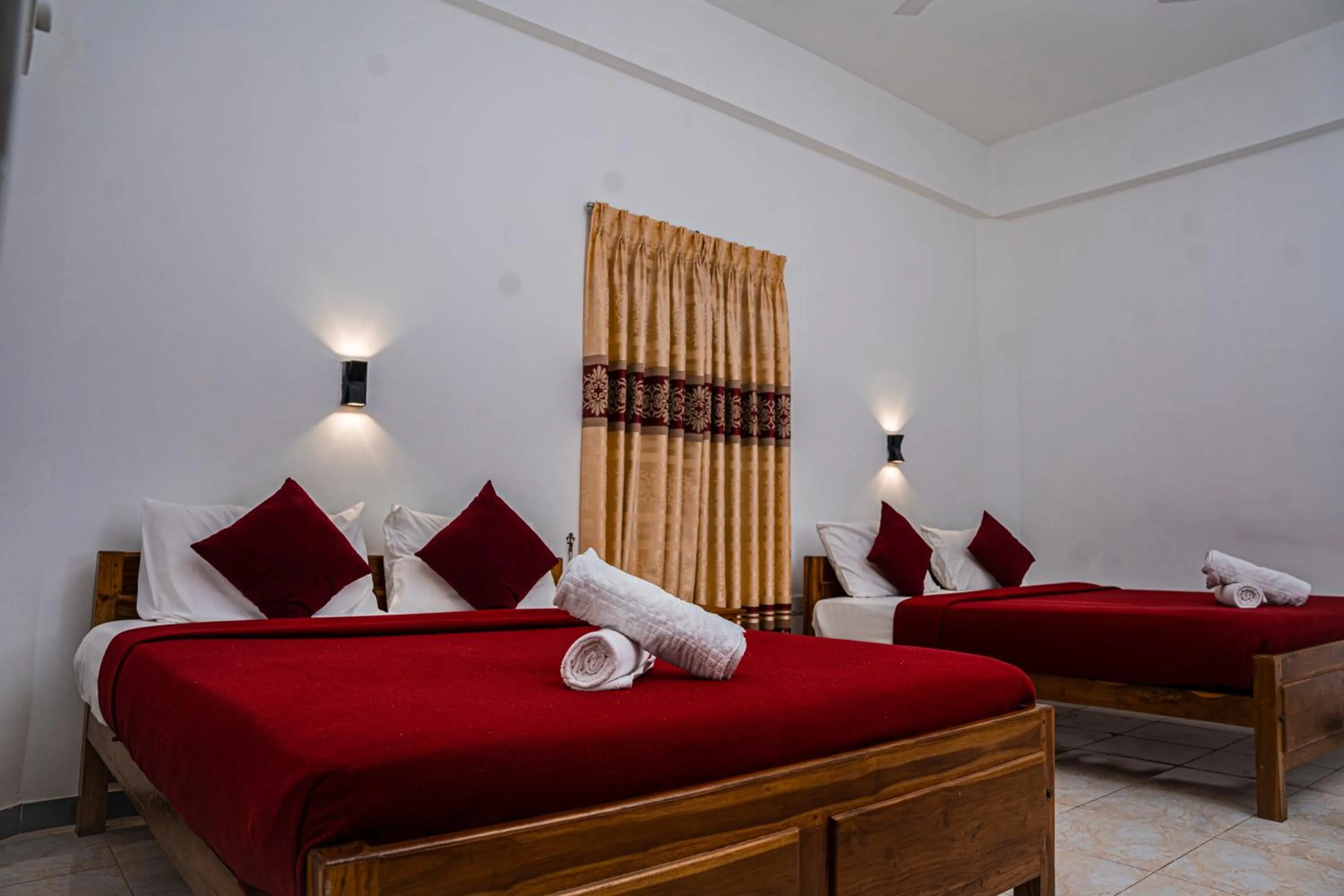 Bed in Theevanni Resort