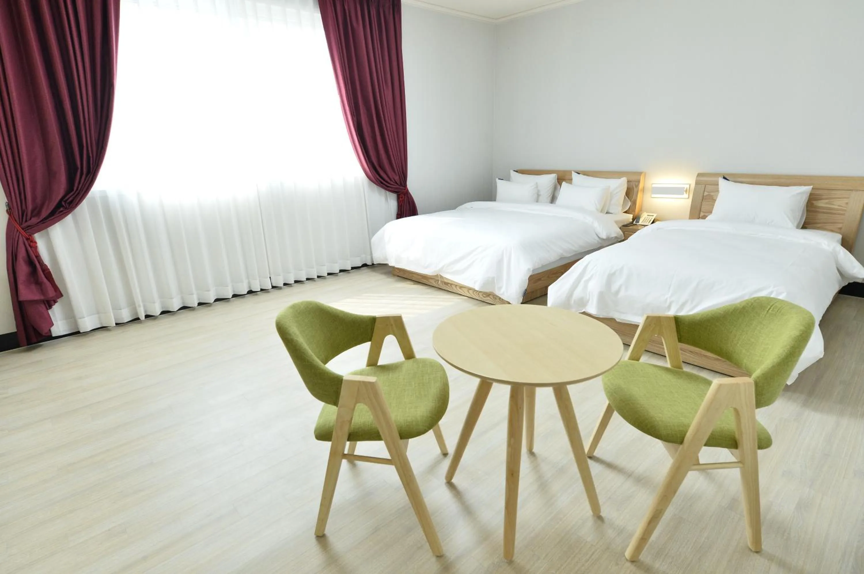 Bed in Gwangju Tourist Hotel