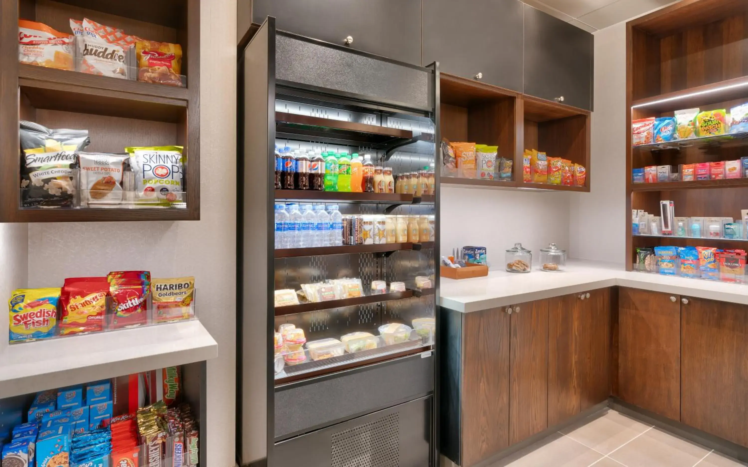 Food and drinks in Hyatt Place Anchorage-Midtown Food and drinks in Hyatt Place Anchorage-Midtown