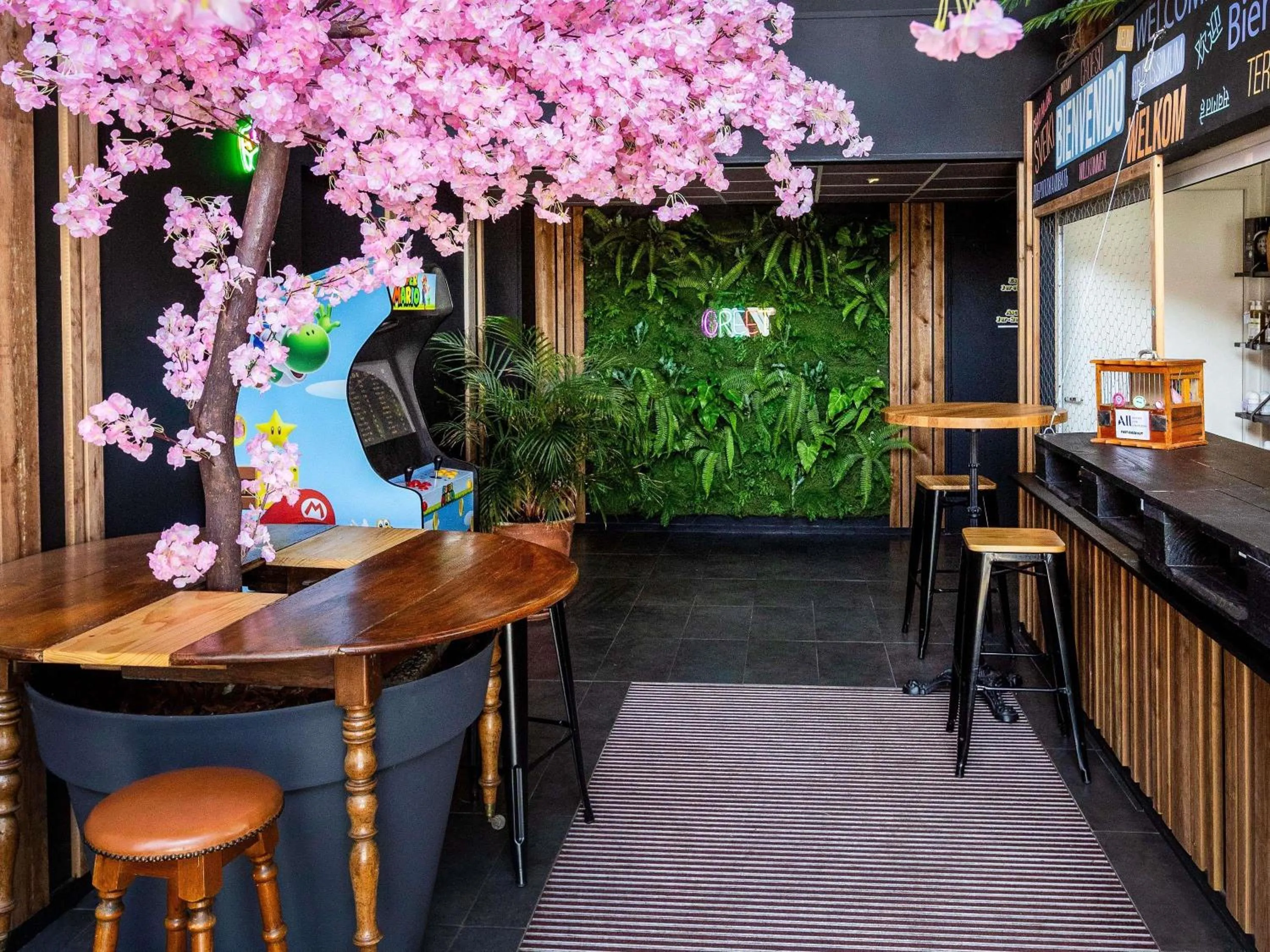 Lounge or bar in Greet Hotel Limoges Nord