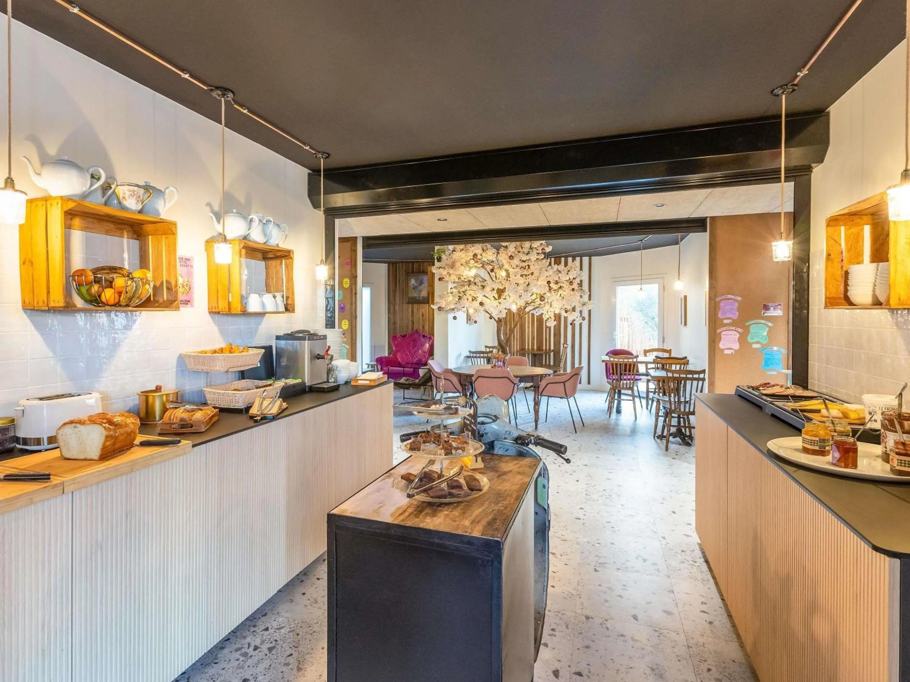 Breakfast in Greet Hotel Limoges Nord