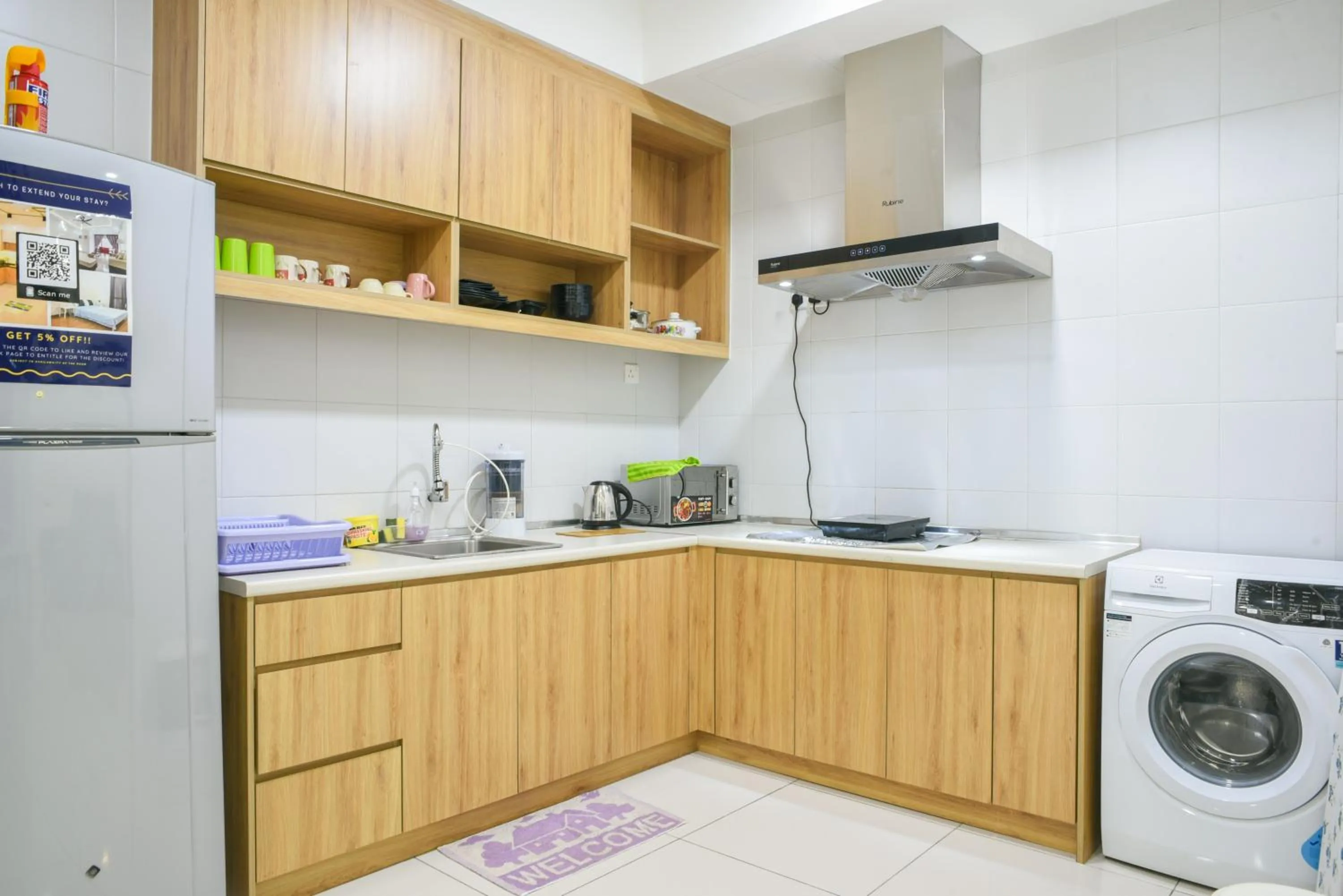 DaMen Homestay @SubangHomeStay