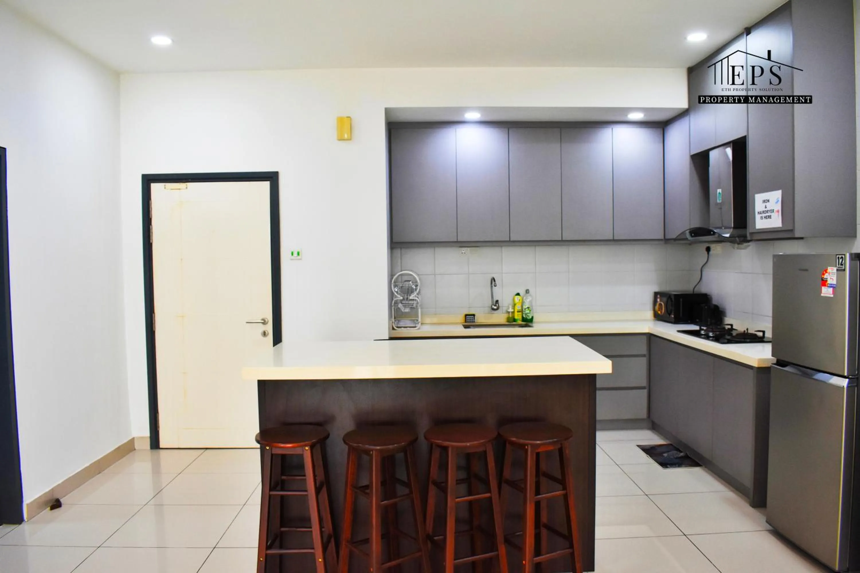 DaMen Homestay @SubangHomeStay