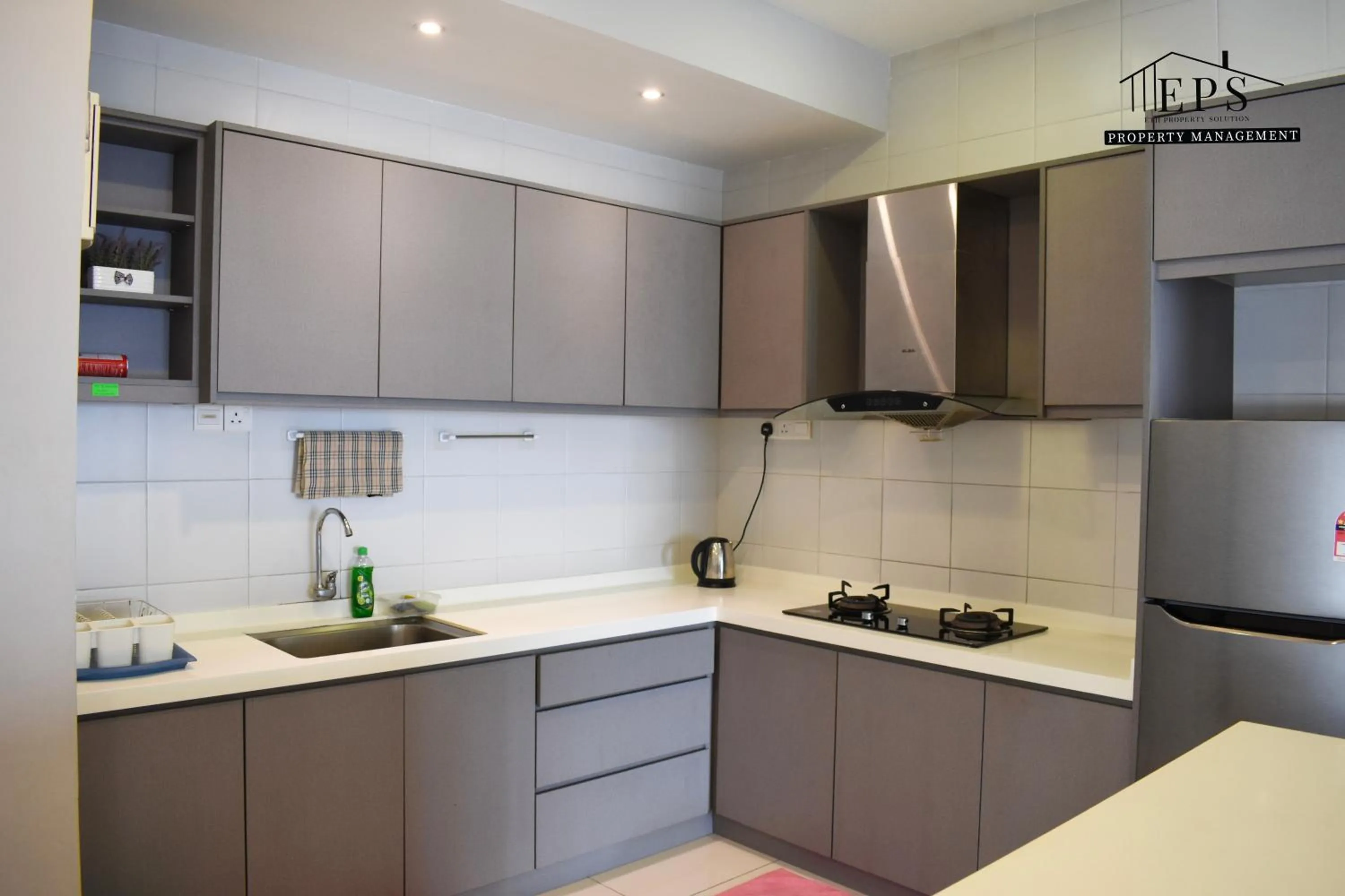 DaMen Homestay @SubangHomeStay