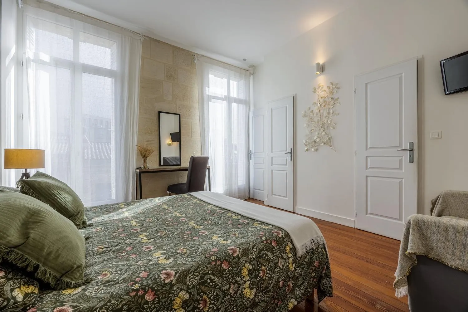 Bedroom, Bed in B&B La Halte Montaigne