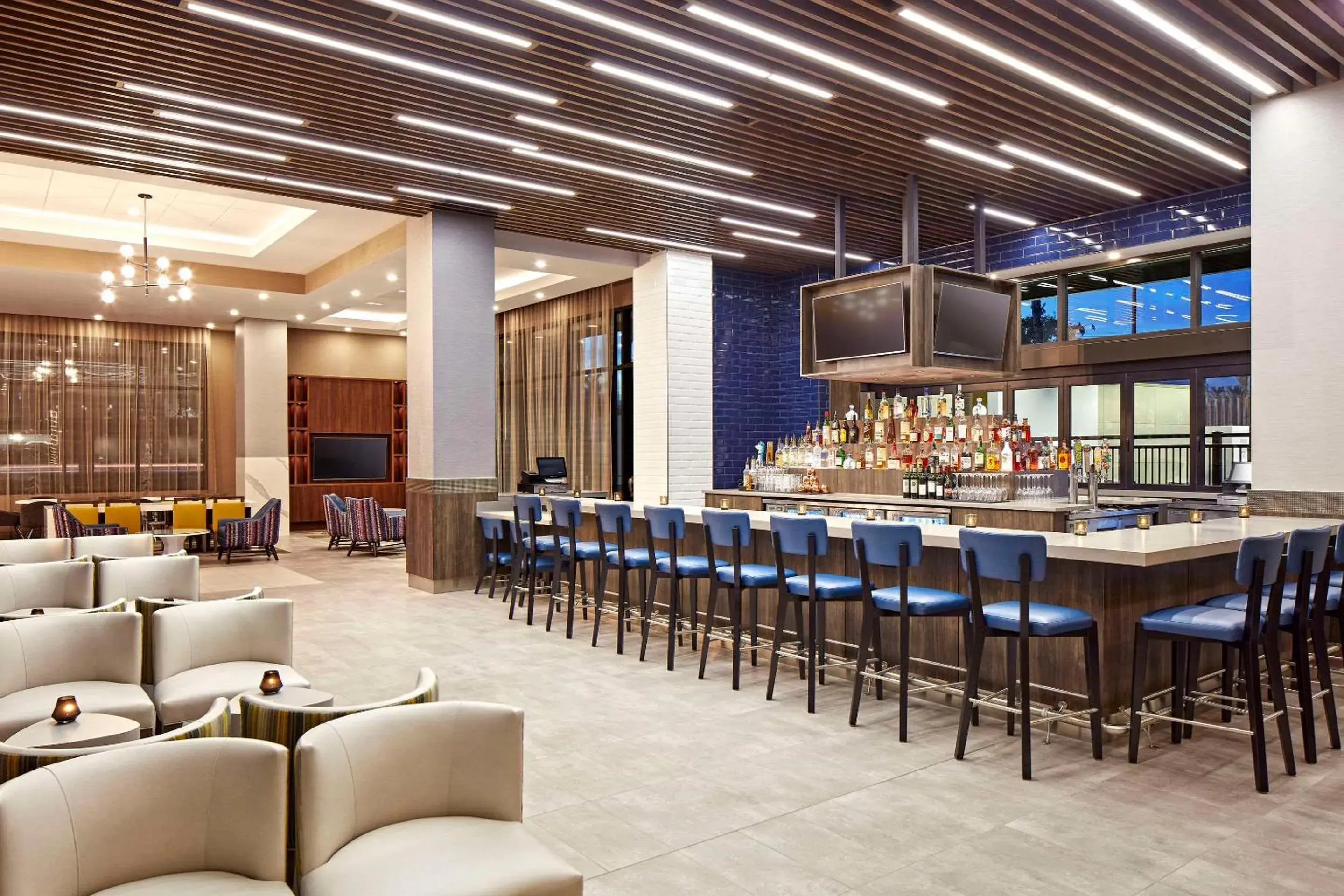 Restaurant/places to eat in Cambria Hotel & Suites Anaheim Resort Area Restaurant/places to eat in Cambria Hotel & Suites Anaheim Resort Area