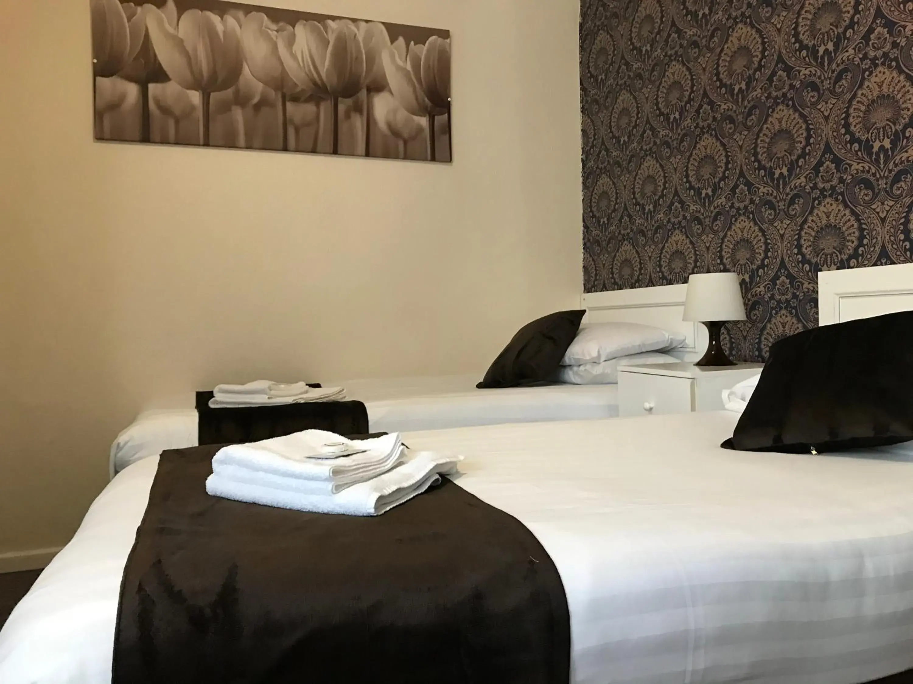 Bedroom, Bed in The Feathers Hotel Bedroom, Bed in The Feathers Hotel