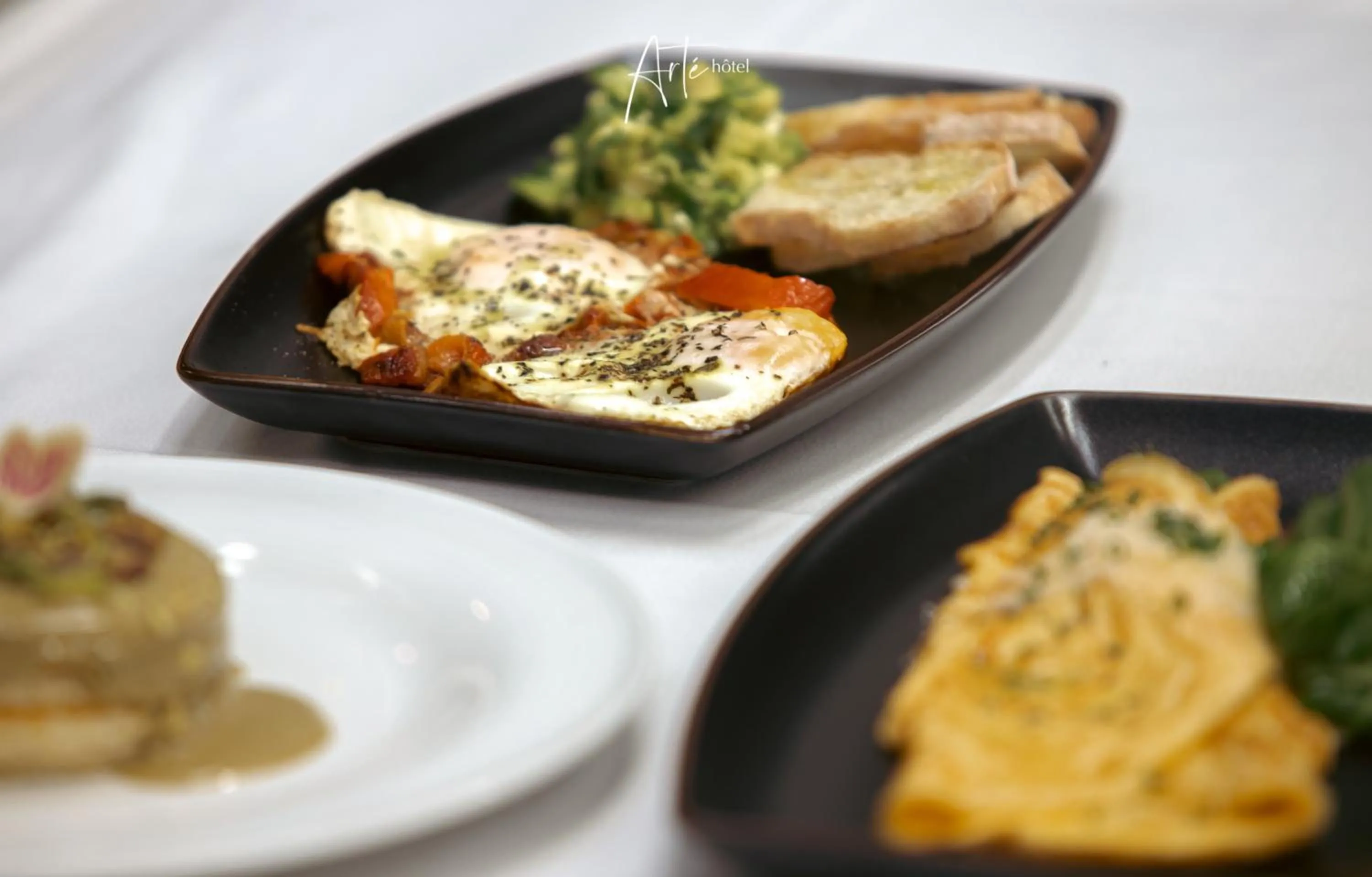 Food in Arté Boutique Hotel