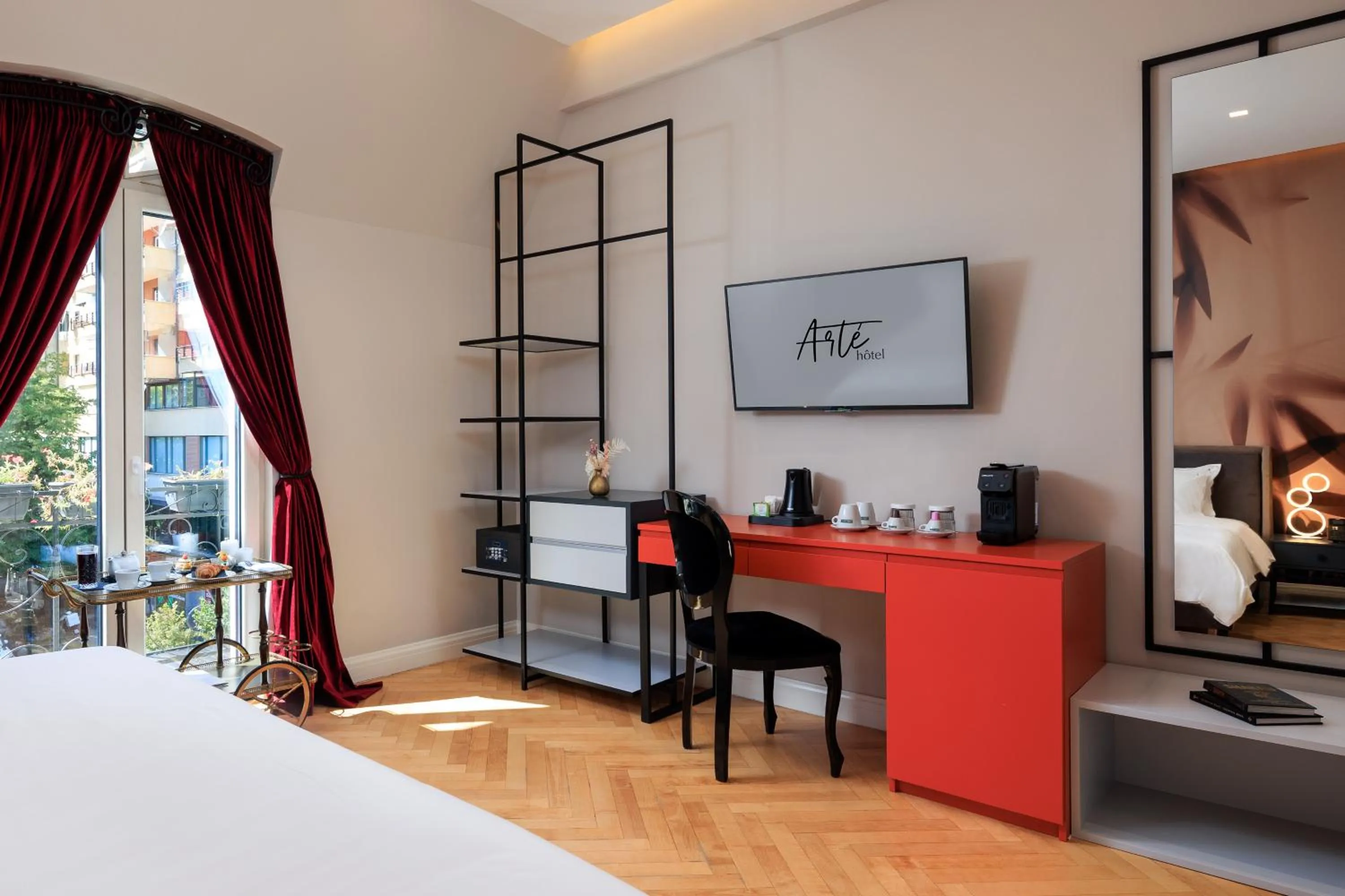 Bedroom, Bed in Arté Boutique Hotel