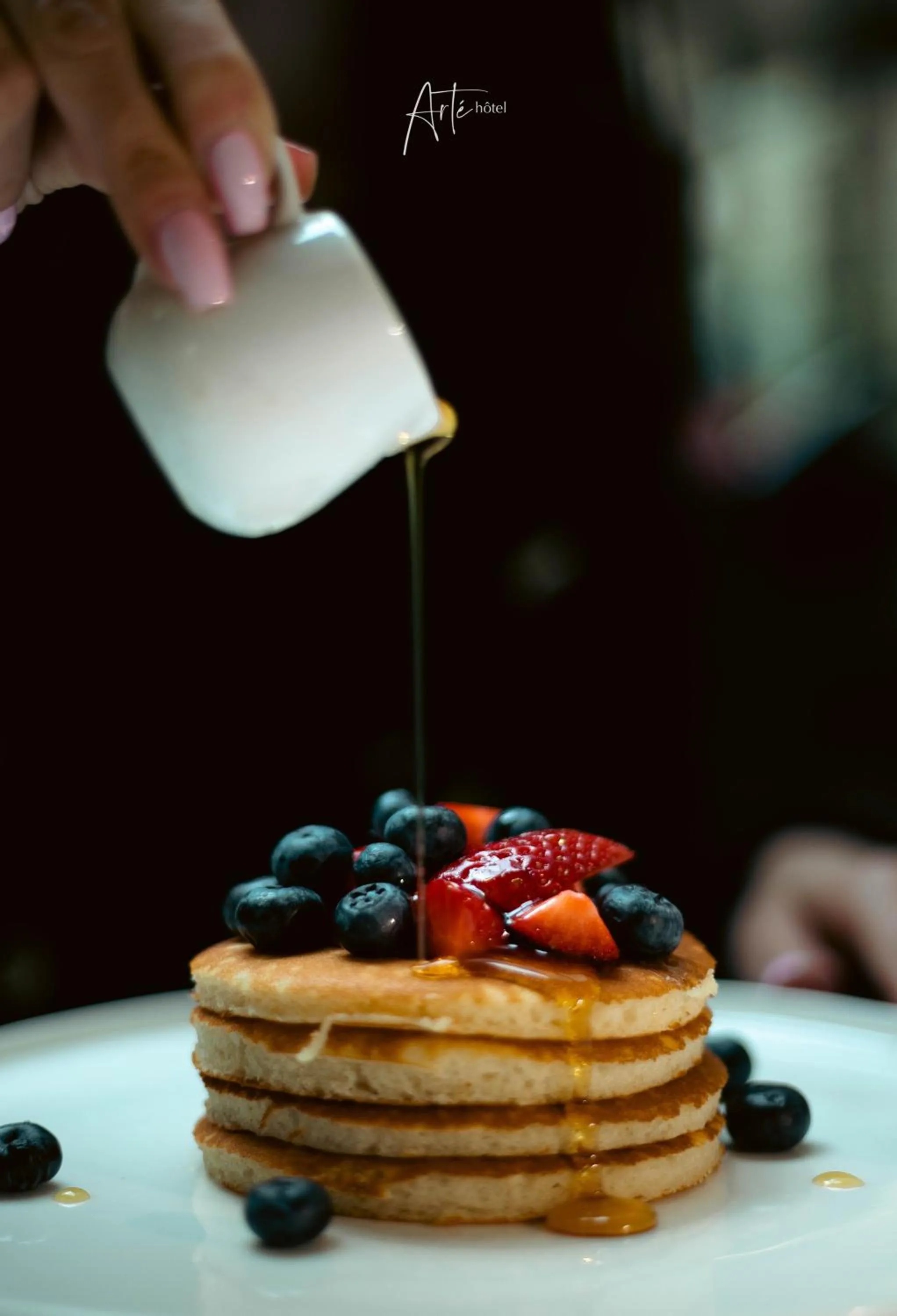 Restaurant/places to eat in Arté Boutique Hotel