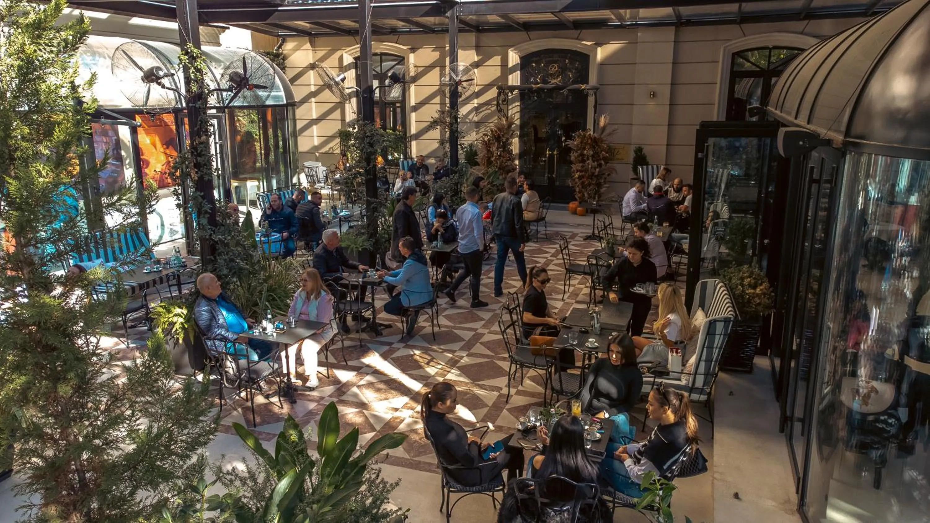 Day in Arté Boutique Hotel