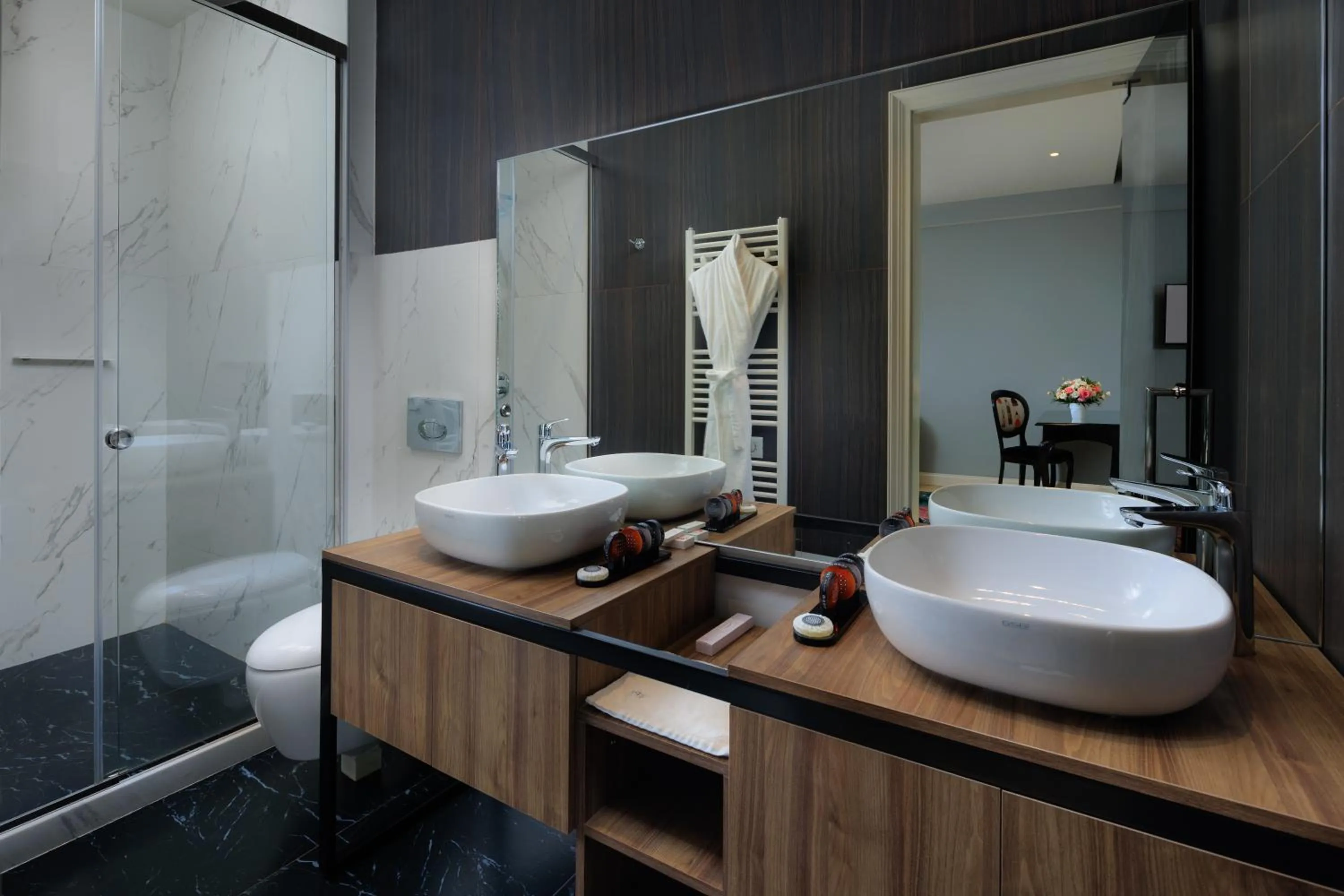 Bathroom in Arté Boutique Hotel