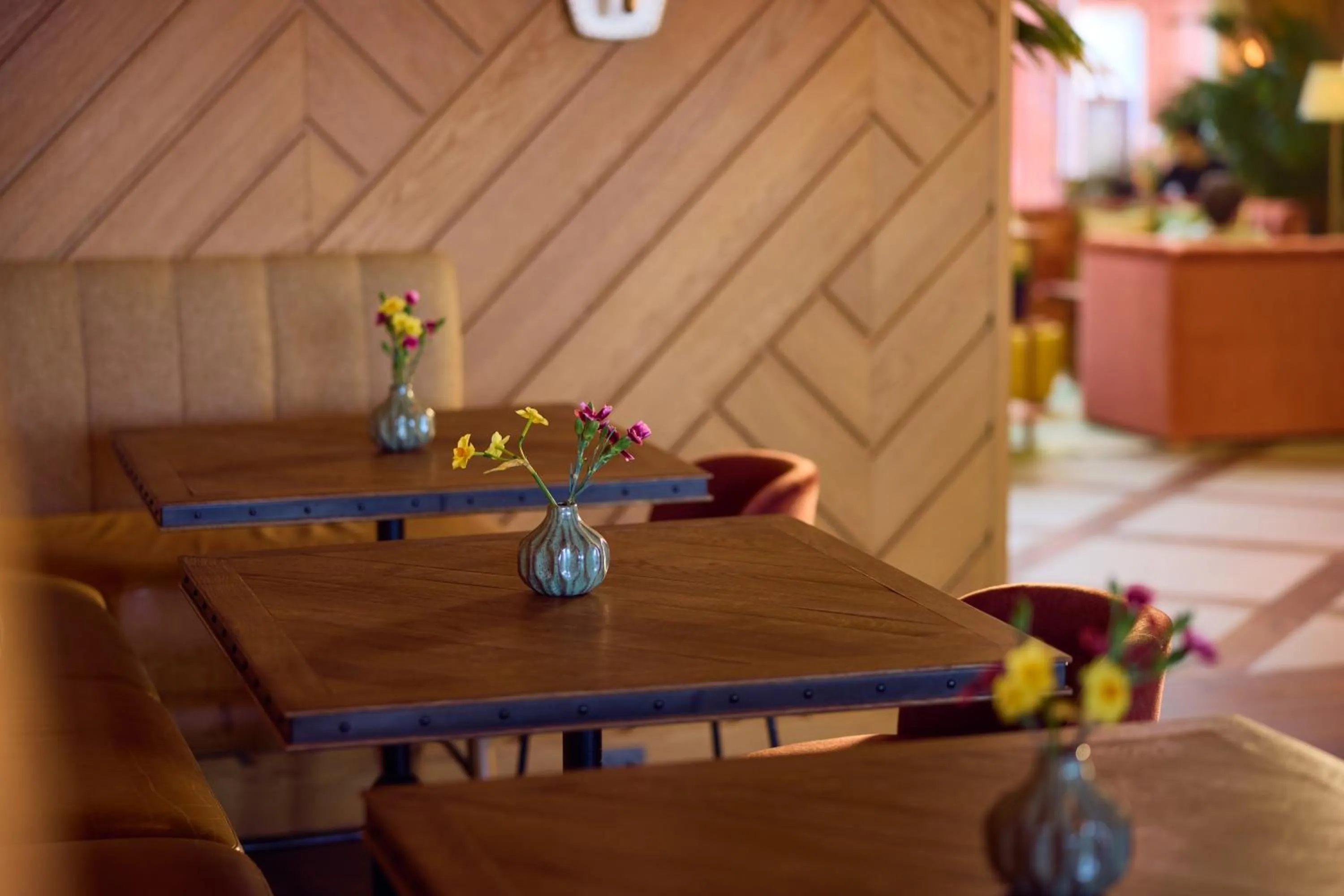 Restaurant/places to eat in The July - Boat & Co