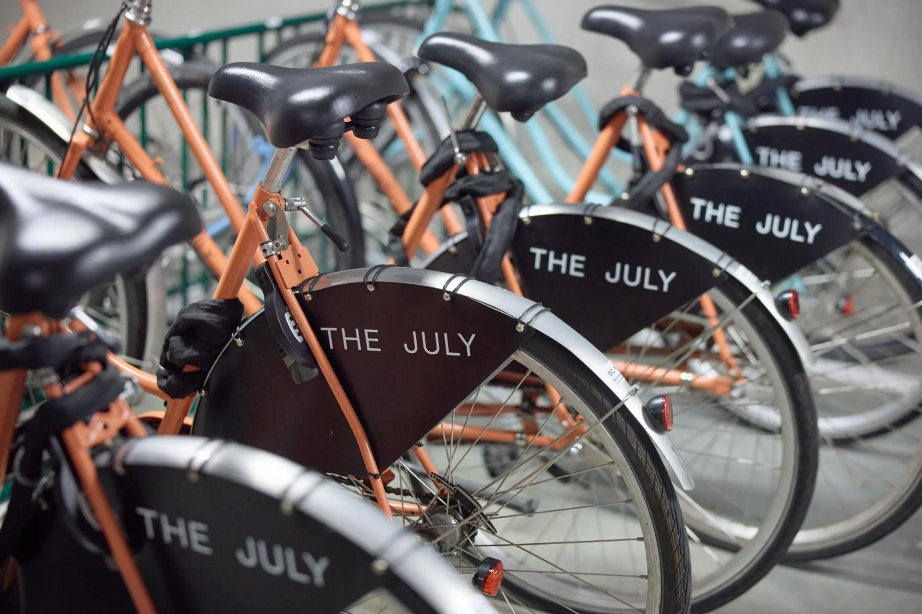 Area and facilities in The July - Boat & Co