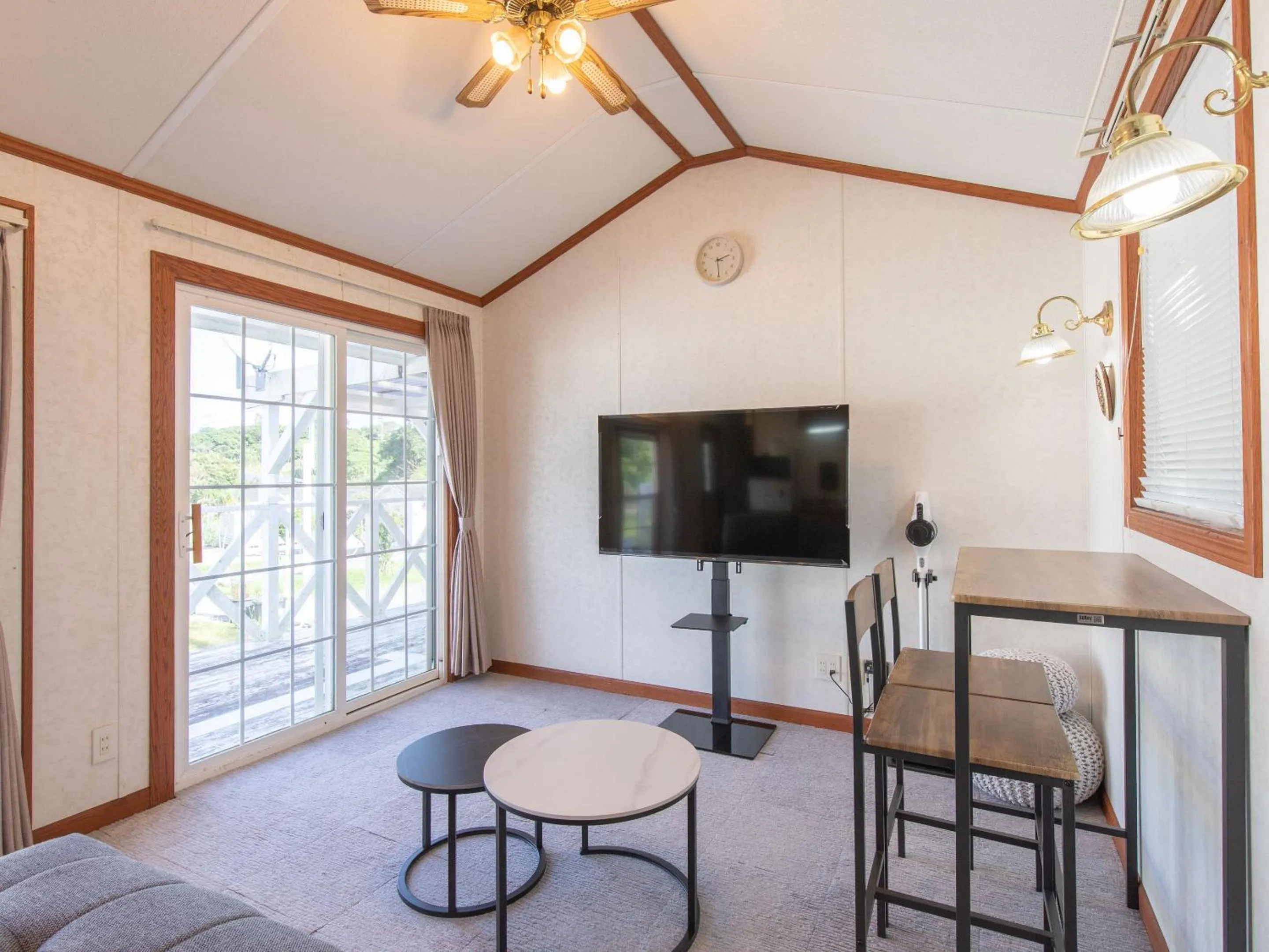 Living room in コテージスターハウス今帰仁