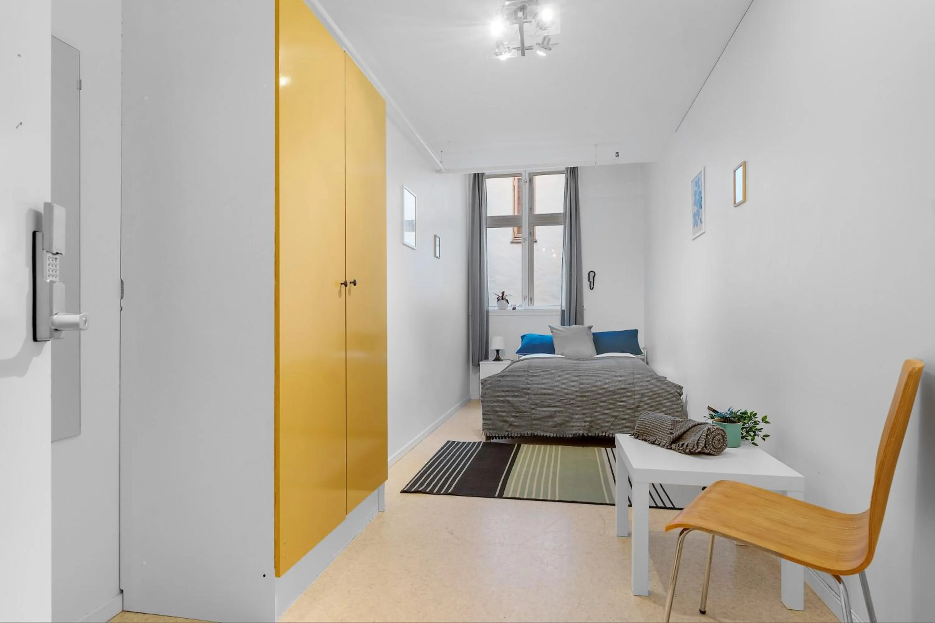 Photo of the whole room in Fabryka