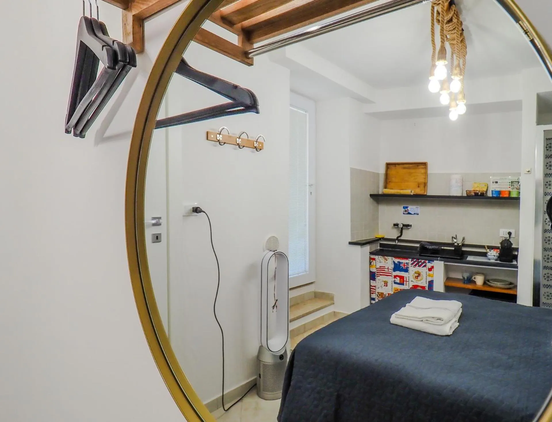 Photo of the whole room, Bed in Ventu de Ma