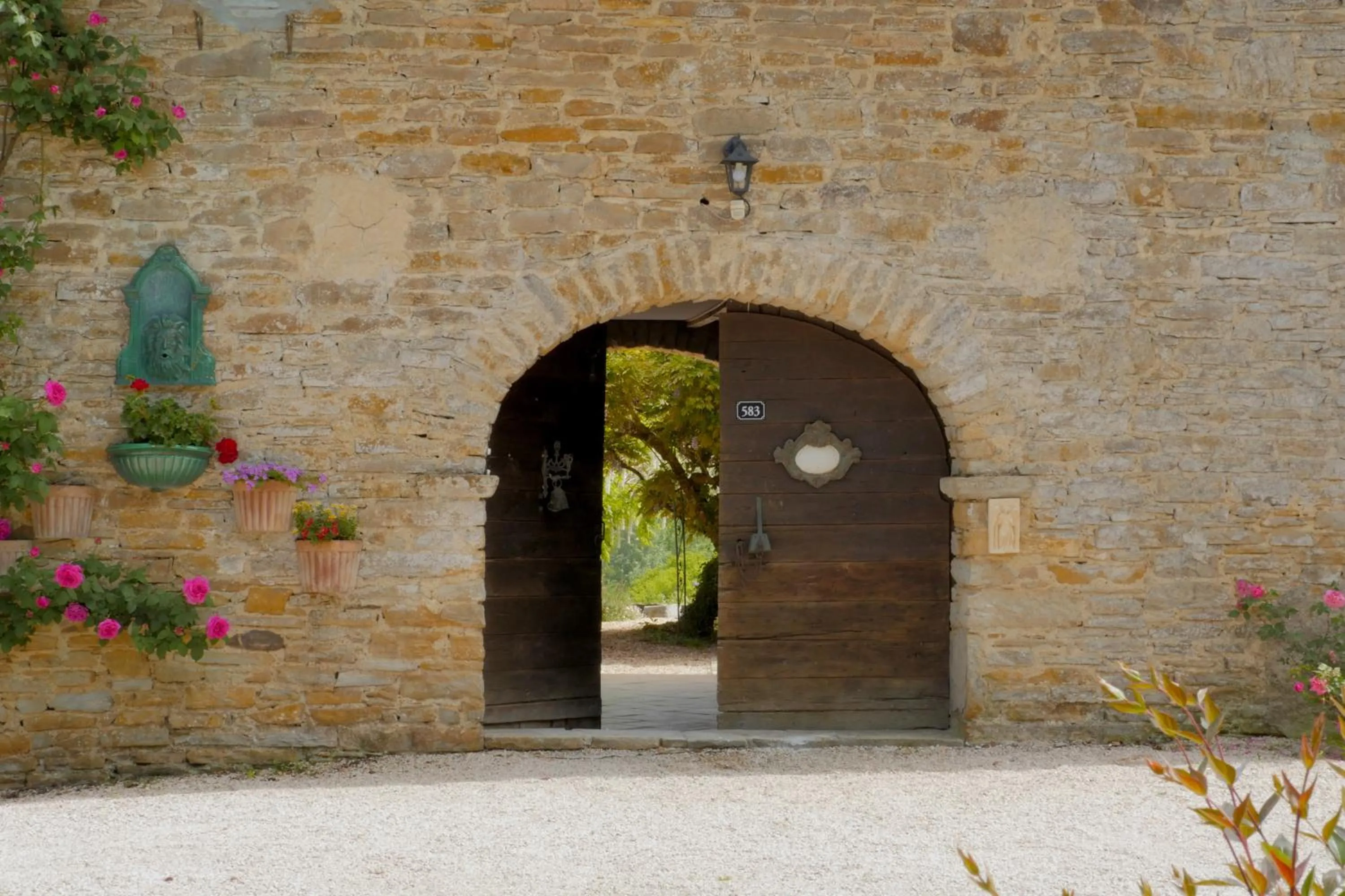 Facade/entrance in Chambres d'Hôtes Secret Pyrenées