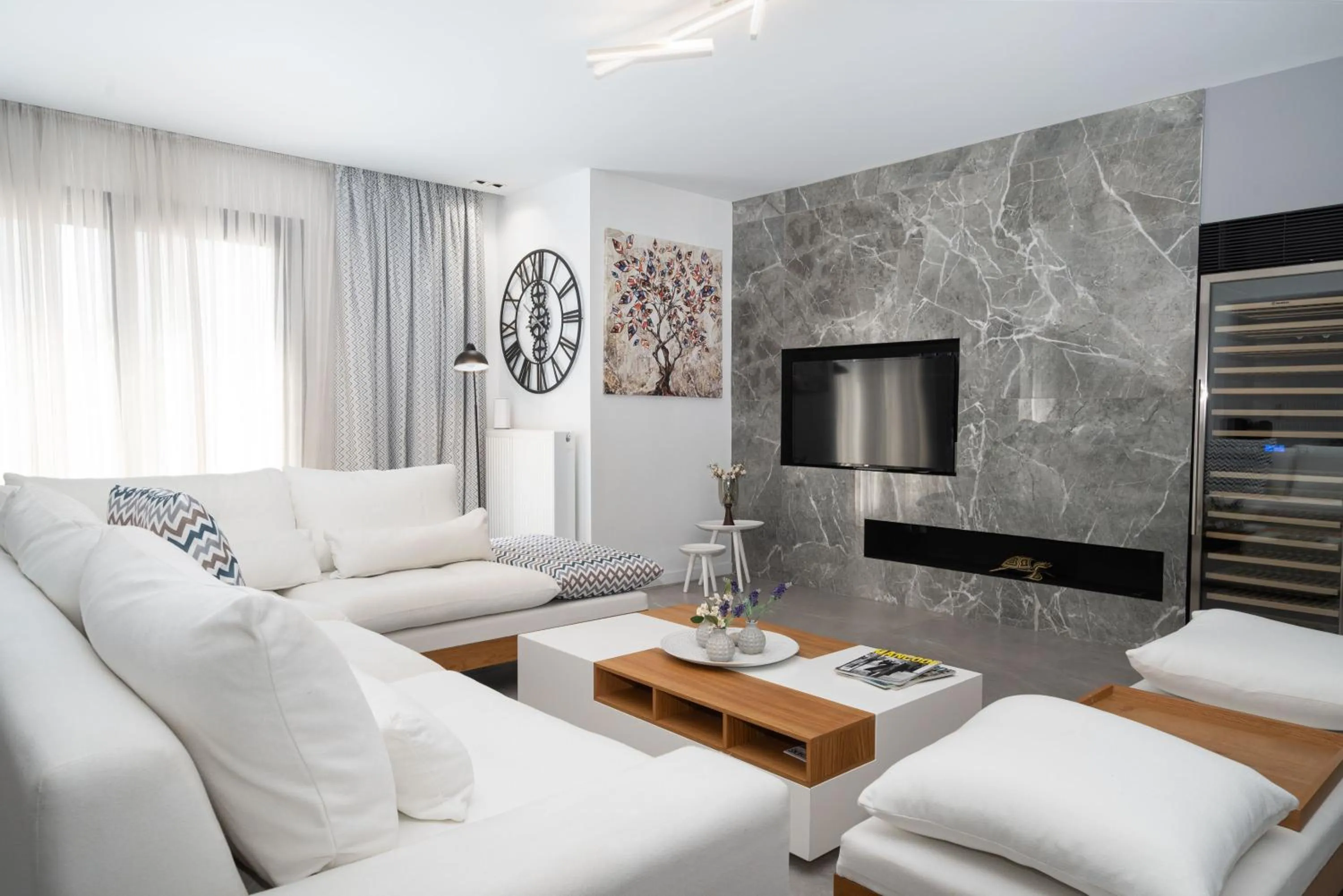 TV and multimedia in Heritage Boutique Apartments