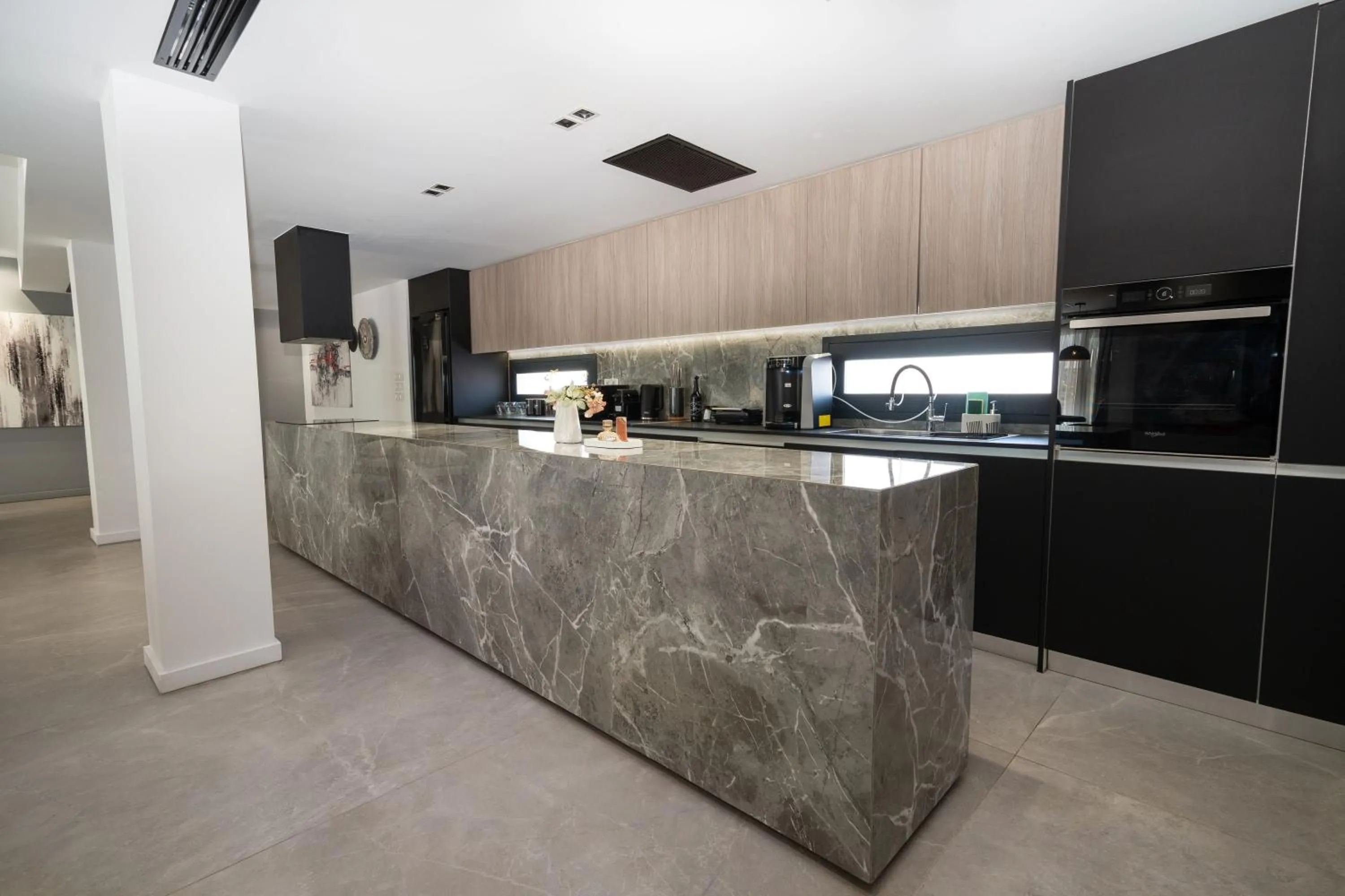 Kitchen or kitchenette in Heritage Boutique Apartments