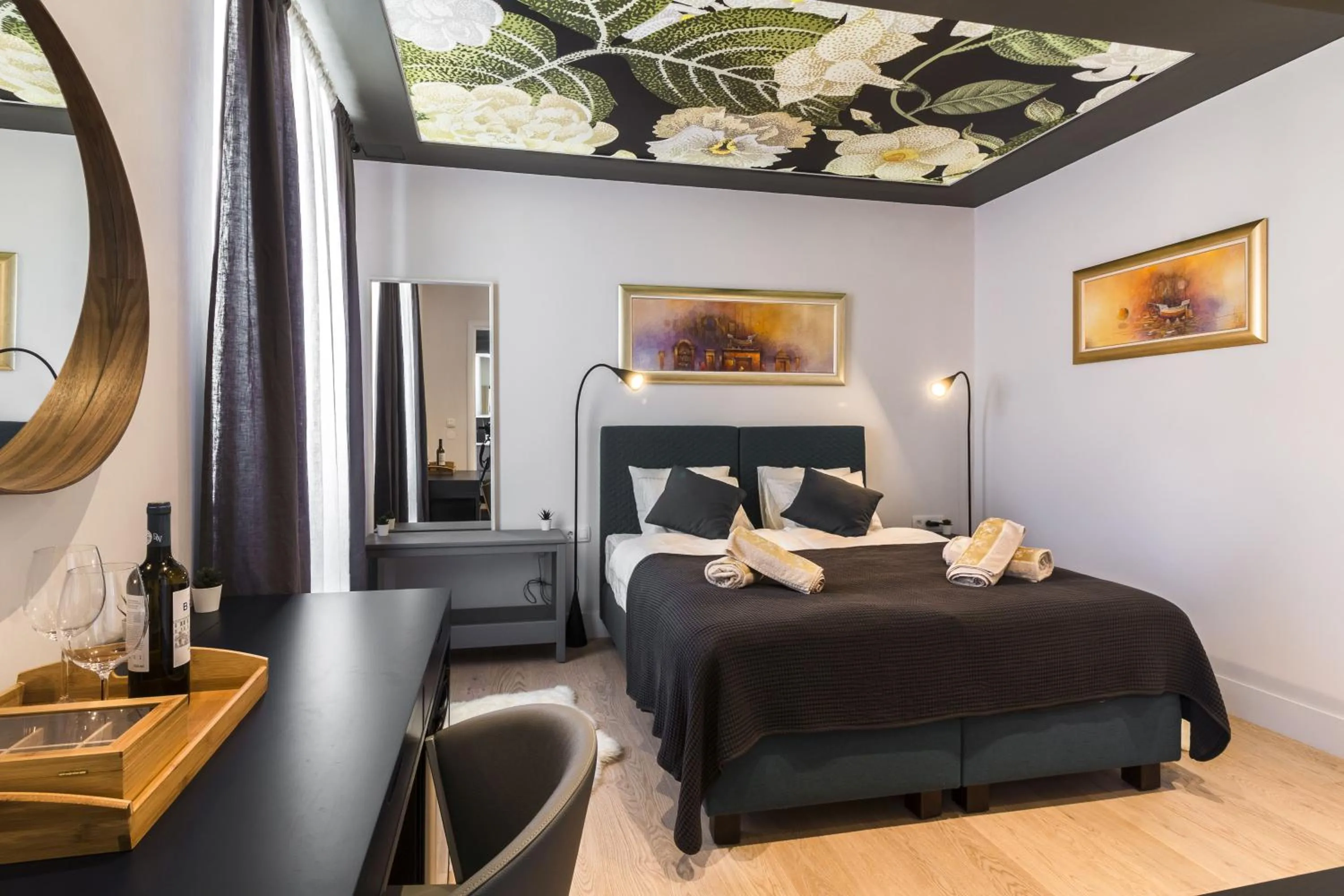 Luxury Rooms 7heaven City