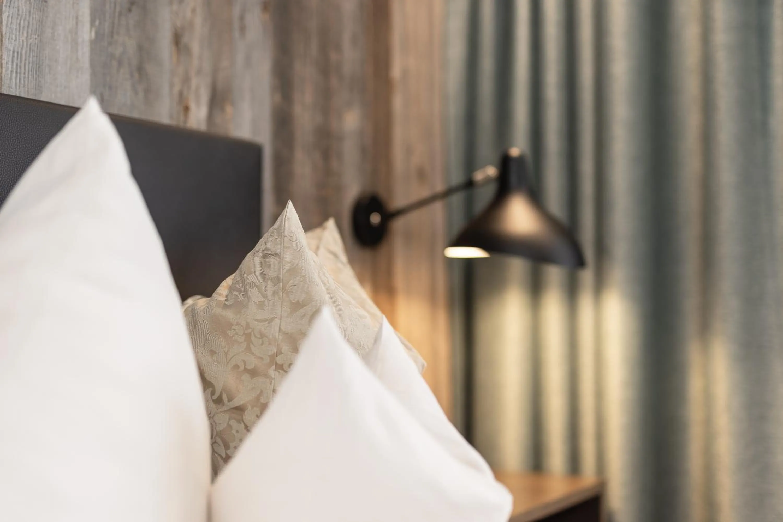 Bedroom, Bed in Haus Verwall