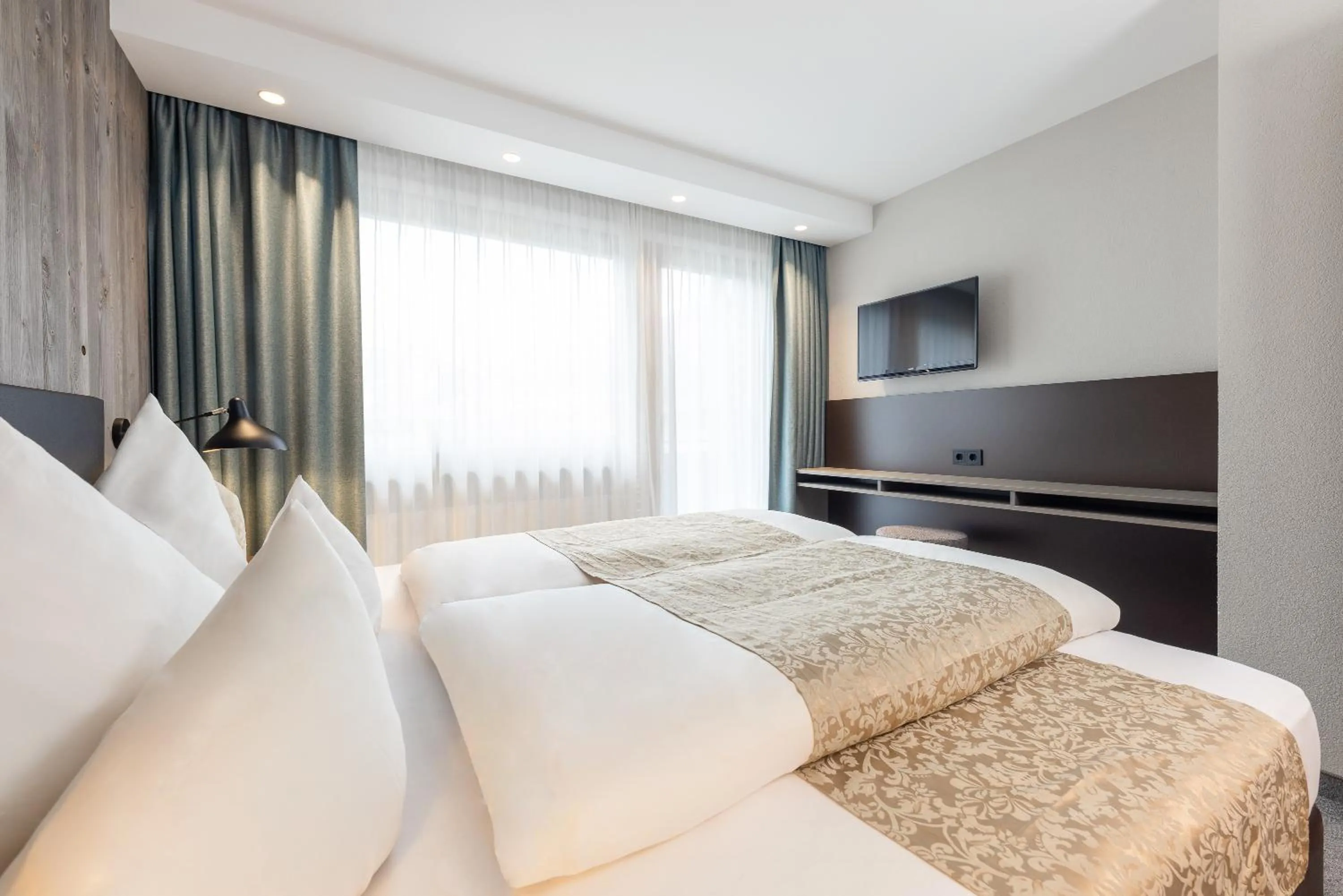 Seating area, Bed in Haus Verwall