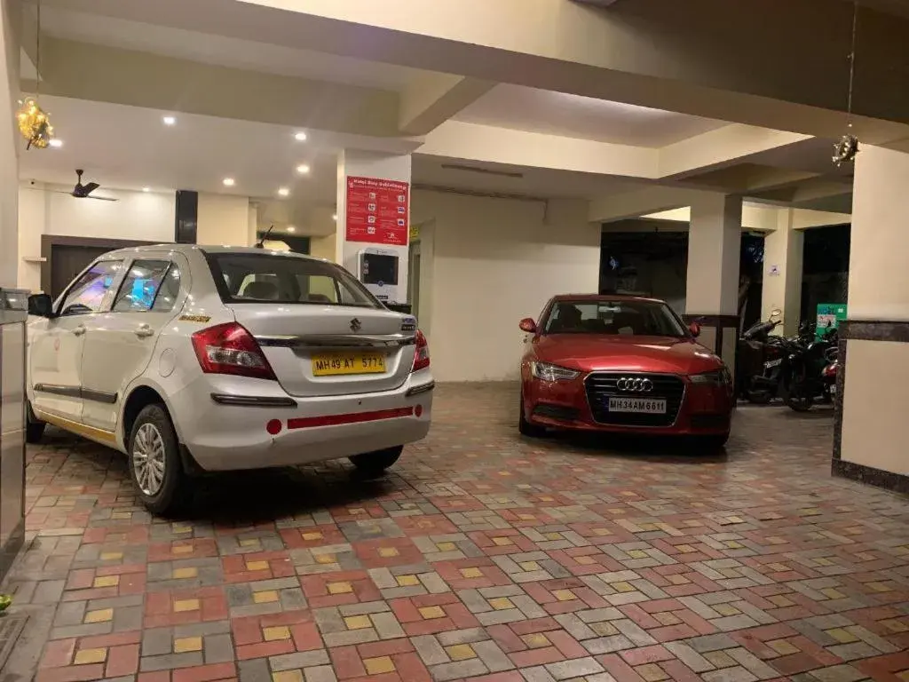 Property building in The JK Hotel Nr Railway Station Property building in The JK Hotel Nr Railway Station