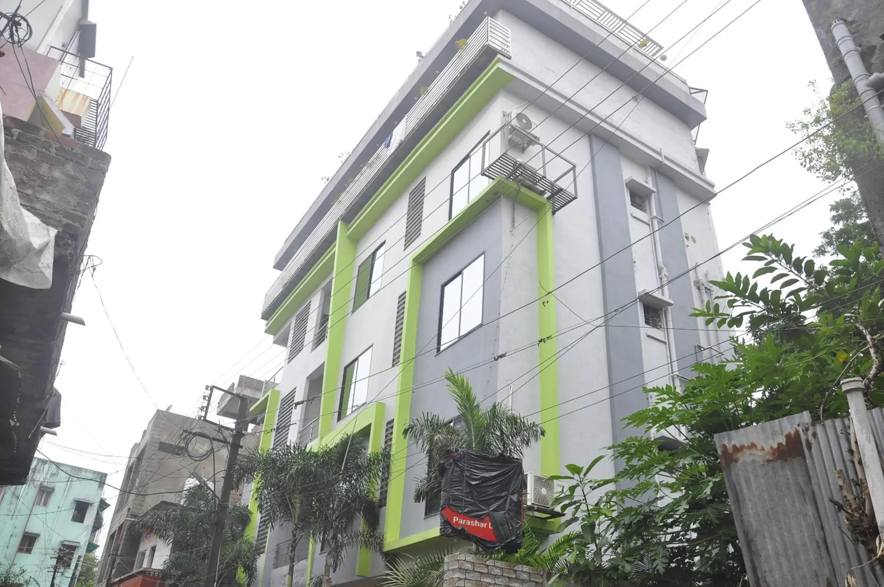 Property building in The JK Hotel Nr Railway Station Property building in The JK Hotel Nr Railway Station