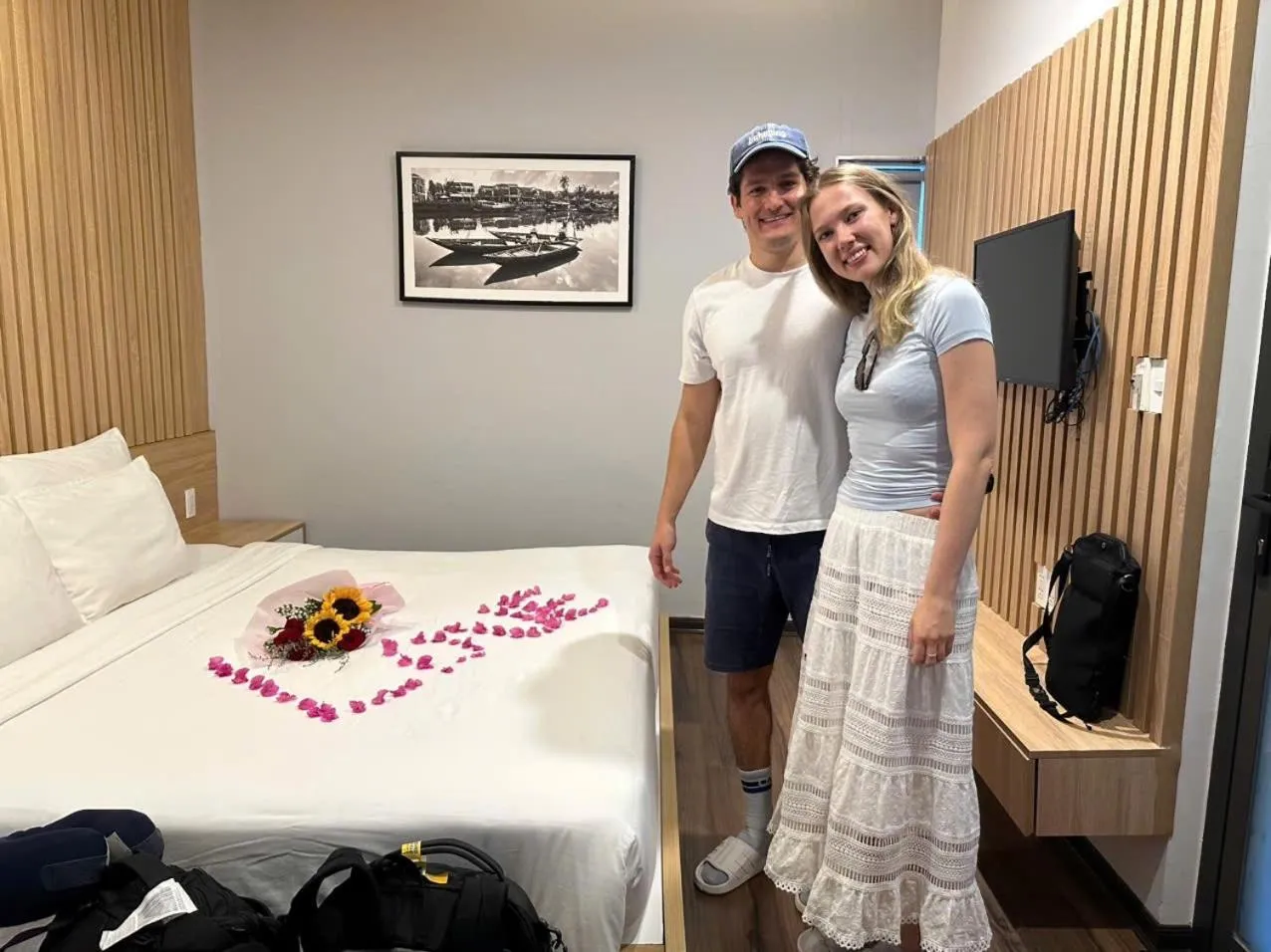 group of guests, Bed in Hoi An Grace River Villa