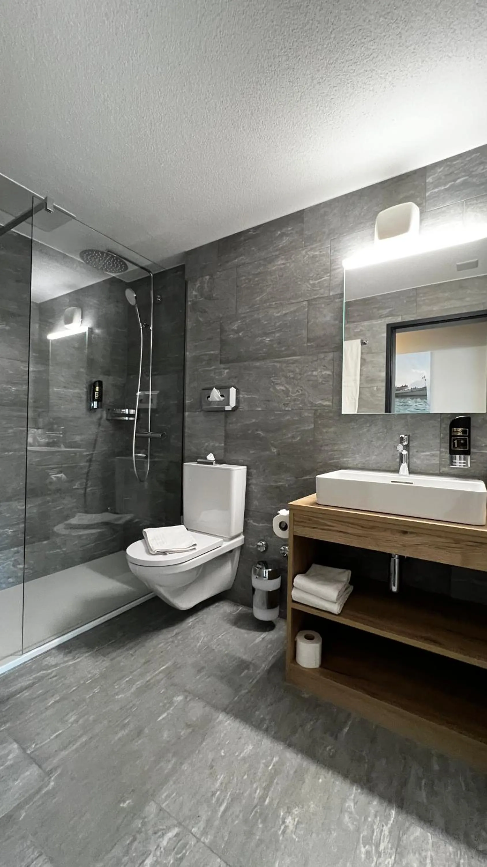 Shower in Seehotel Riviera at Lake Lucerne