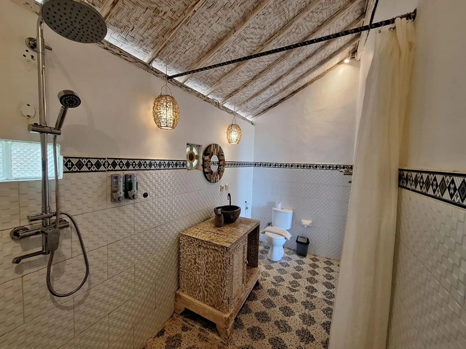 La Colina Bungalow