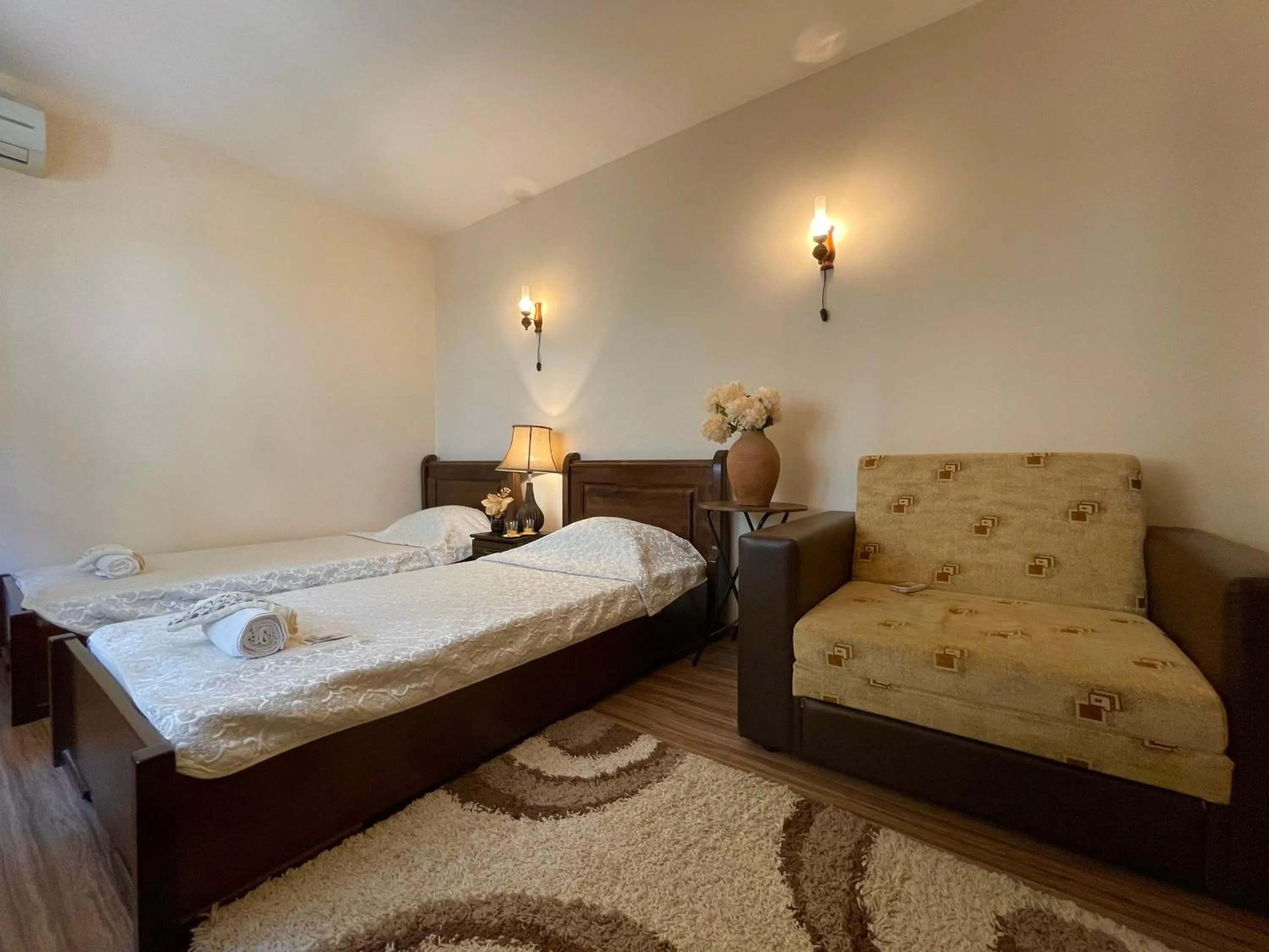 Photo of the whole room, Bed in Hotel Slavova Krepost