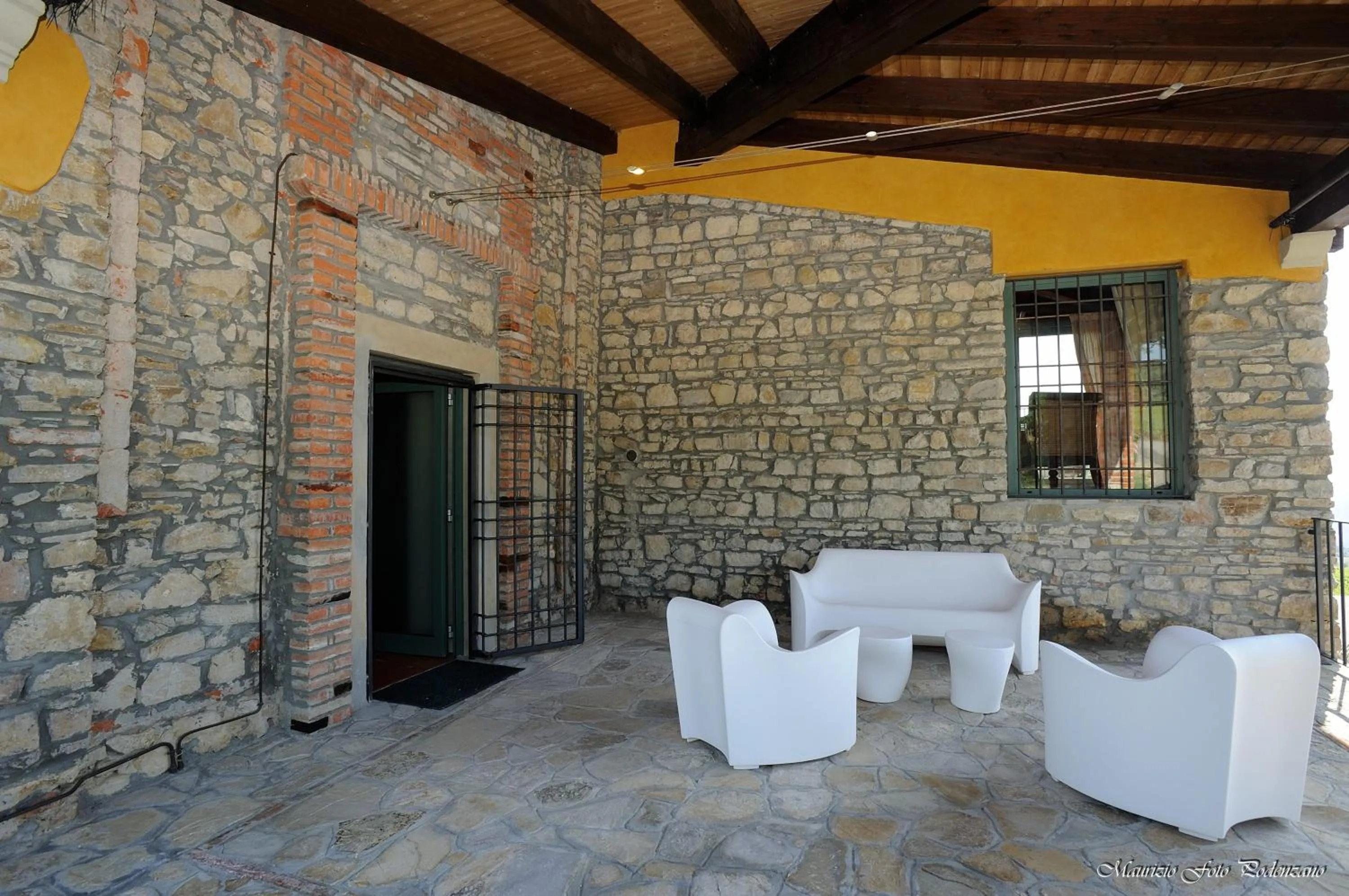 Patio in Relais La Colombara Spa & Wellness