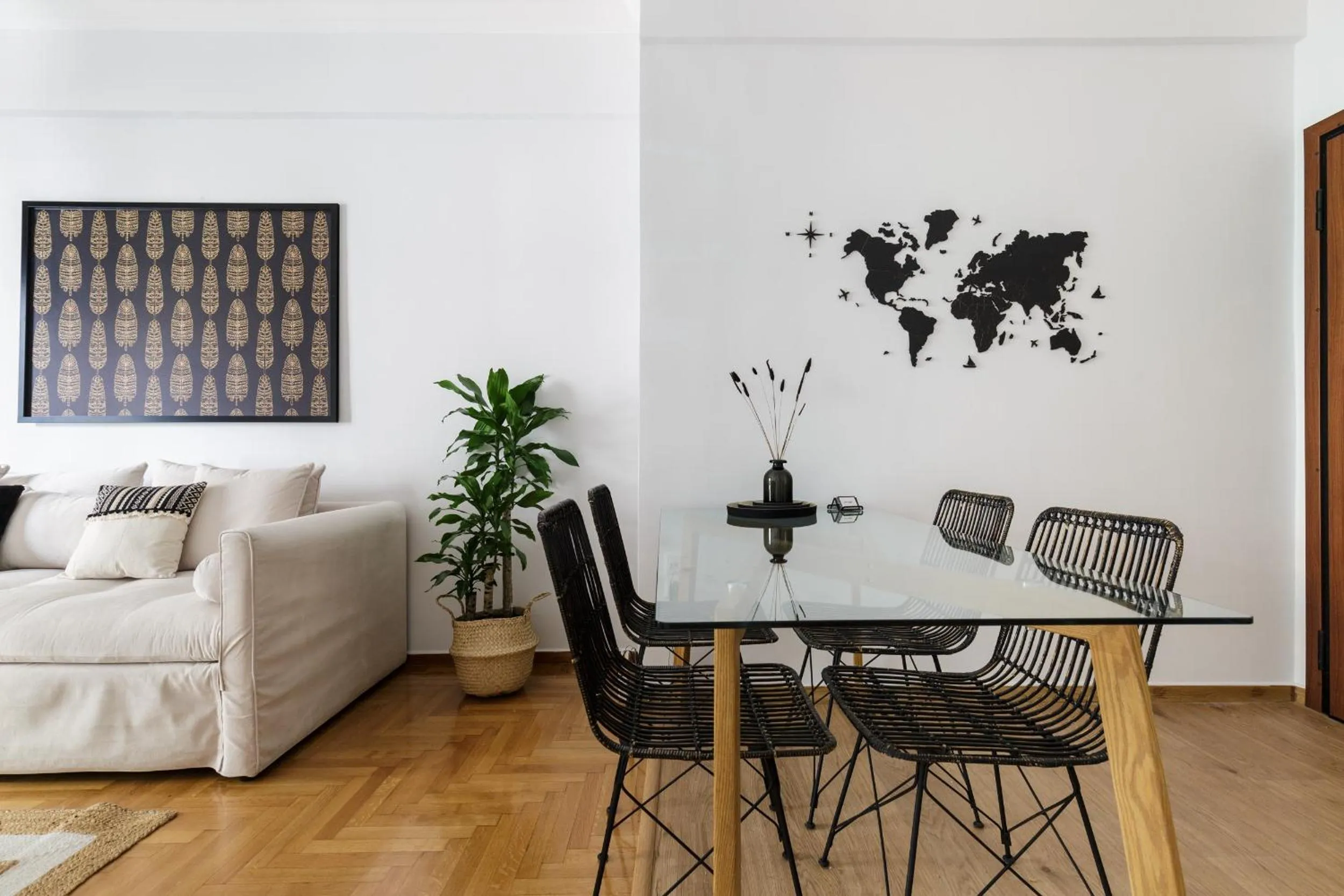 Urban 2BD Apartment in Koukaki by UPSTREET