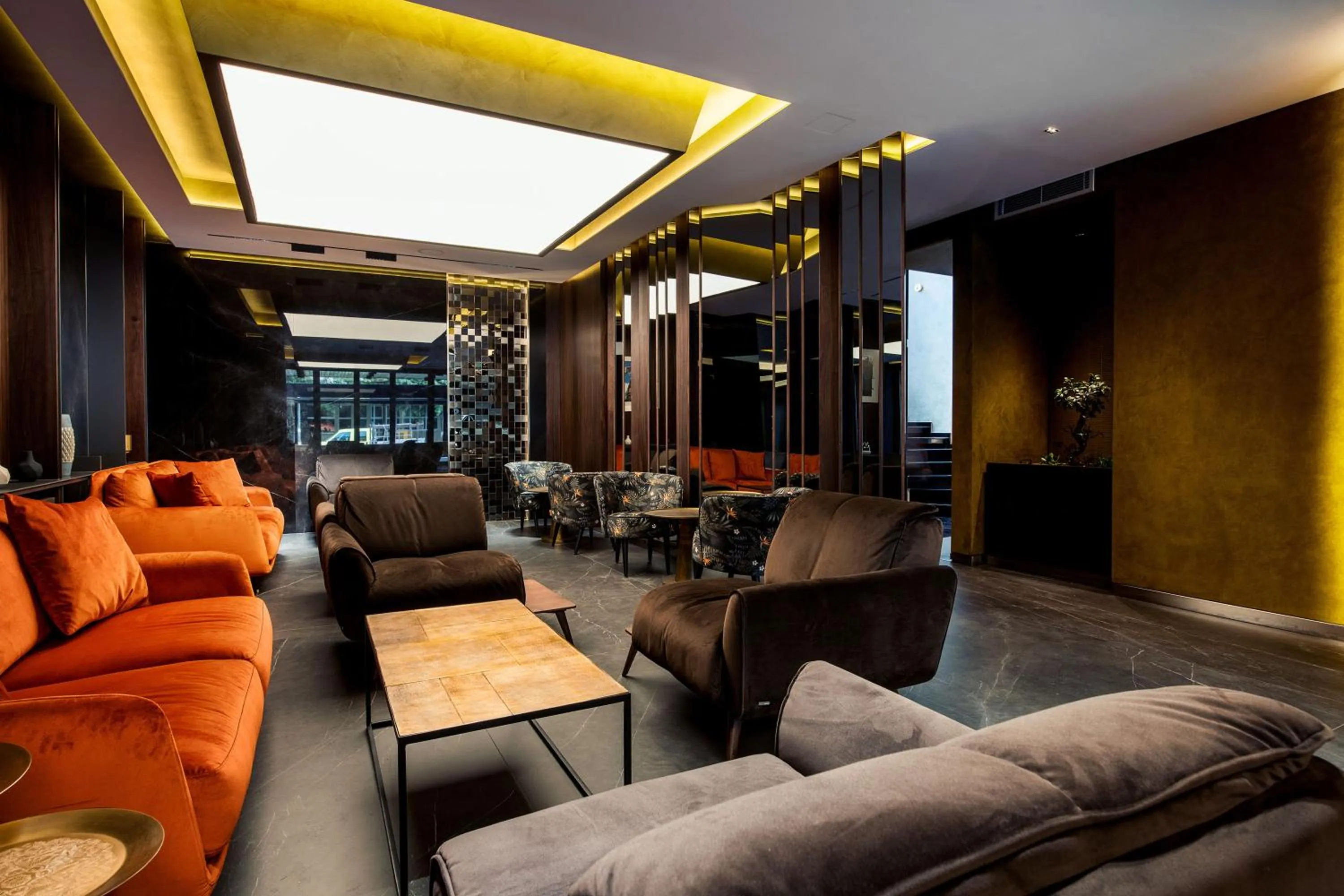 Seating area in Seraphine Plaza