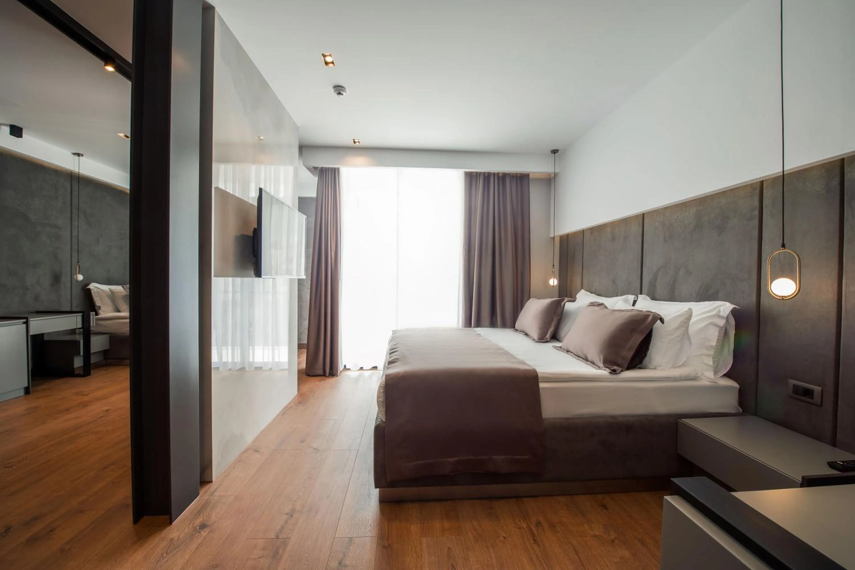 Photo of the whole room, Bed in Seraphine Plaza