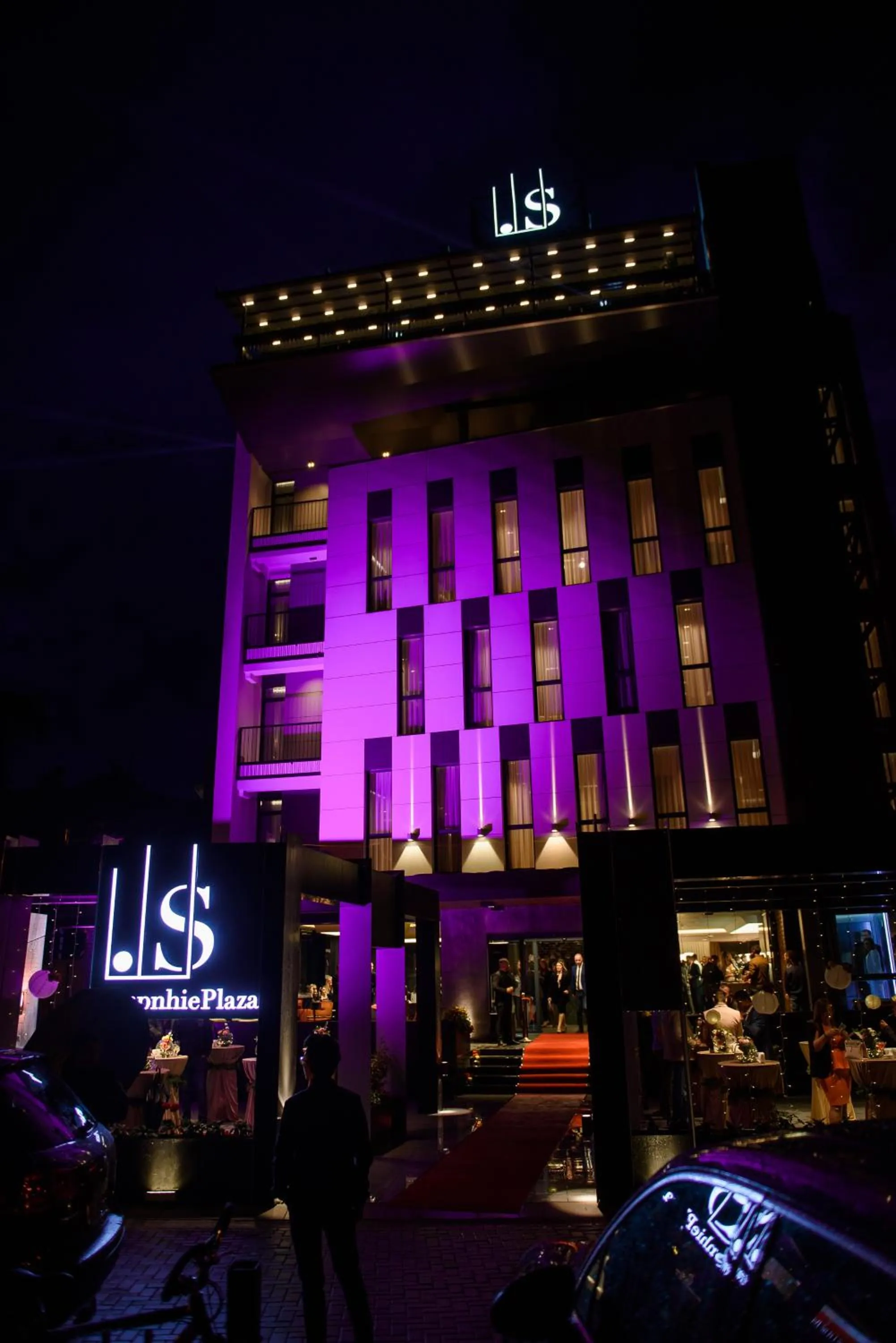 Property building in Seraphine Plaza