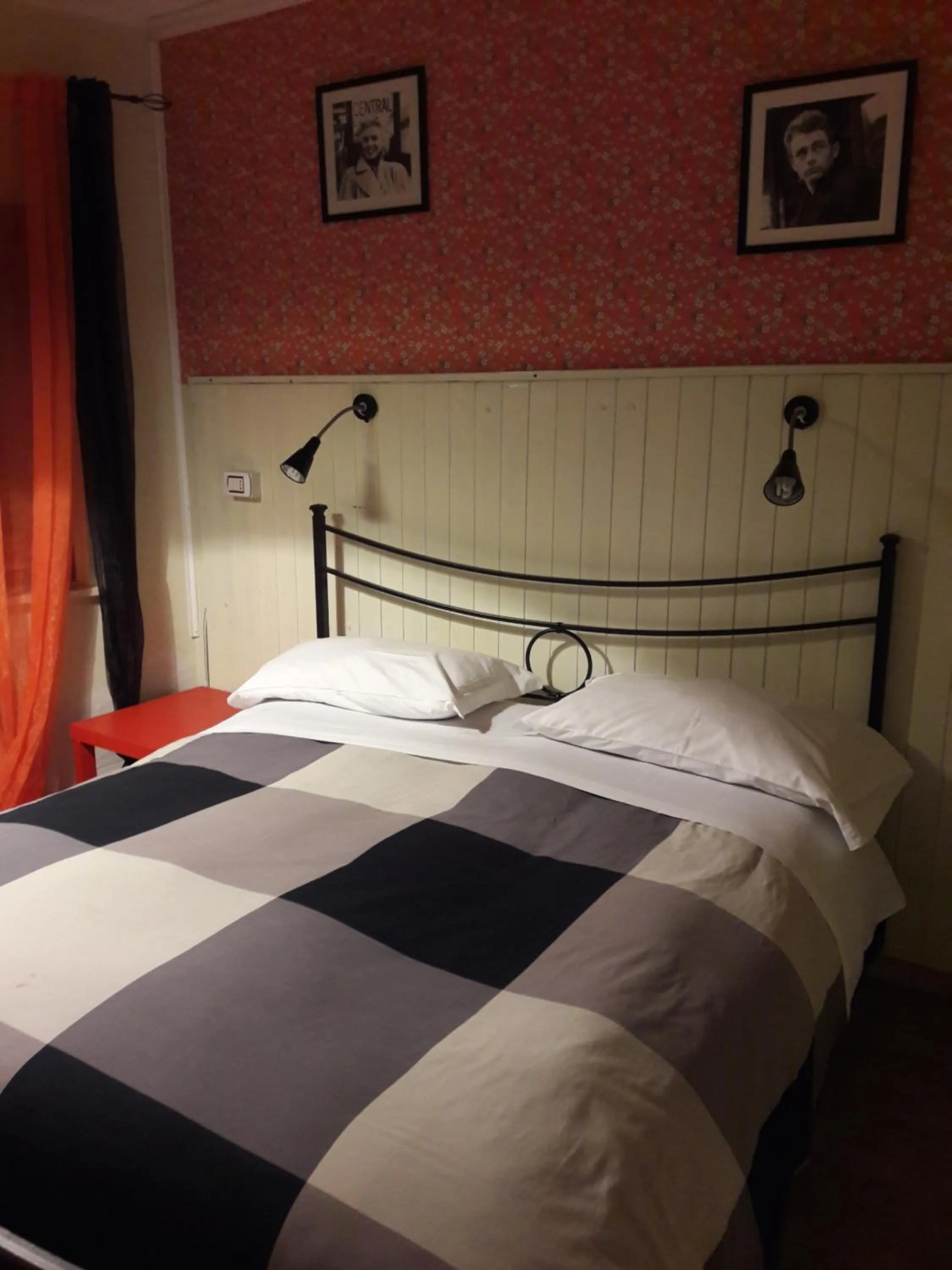 Photo of the whole room, Bed in B&B La Villa