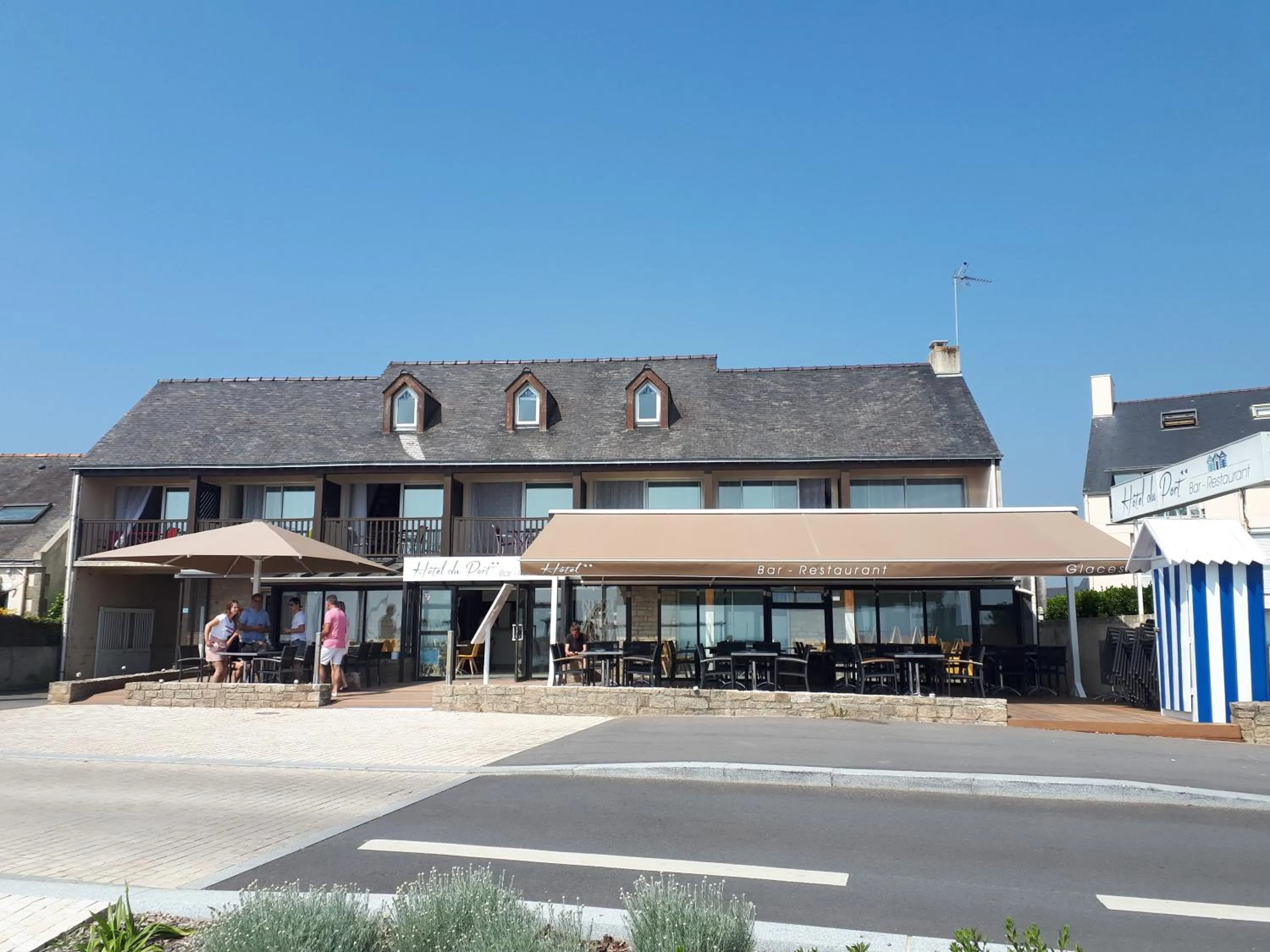Hôtel du Port Bar Restaurant