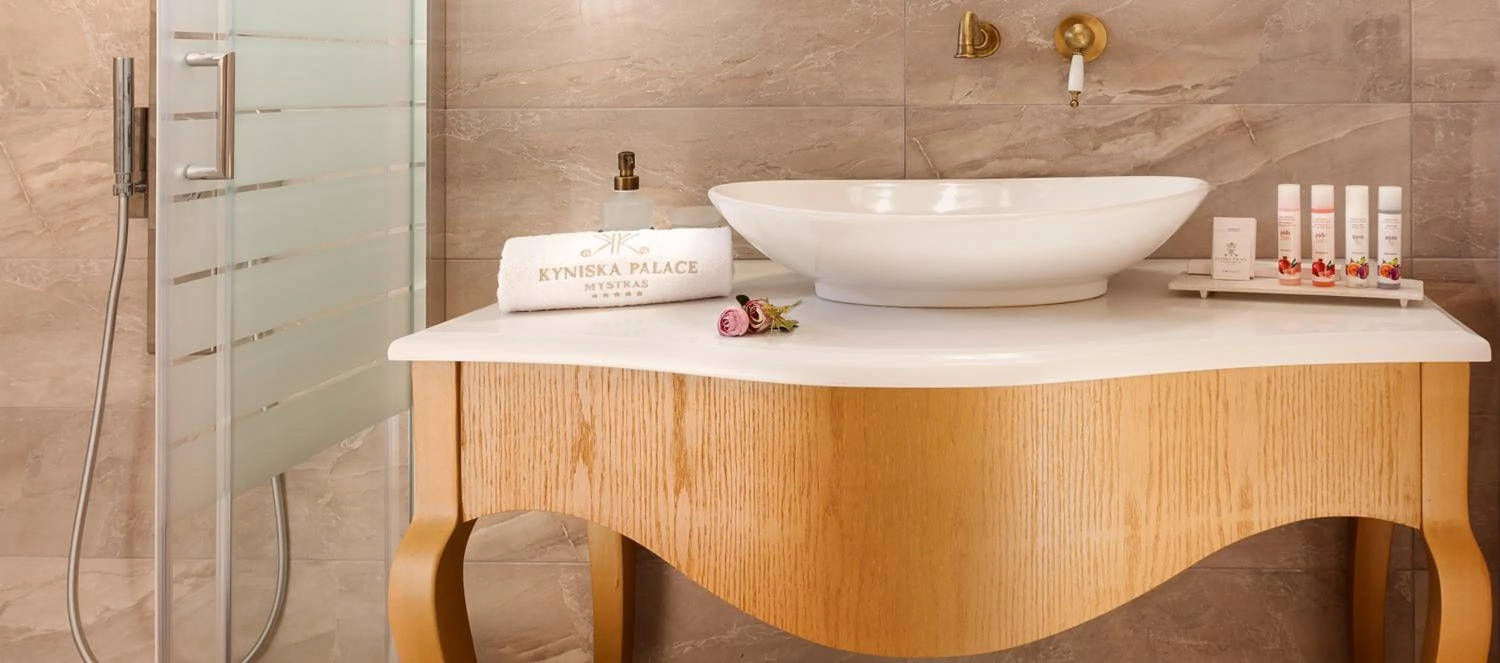 Bathroom in Kyniska Palace Conference & Spa