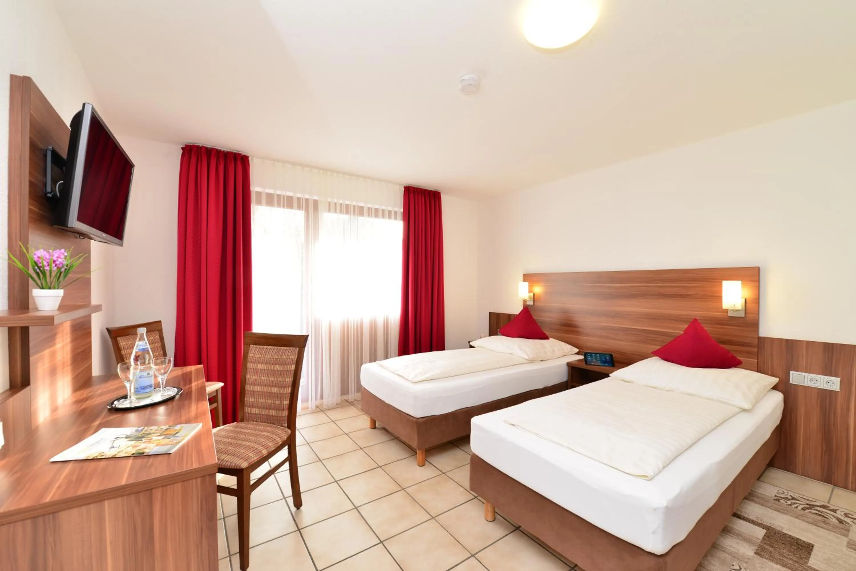 Photo of the whole room, Bed in Hotel am Buchwald