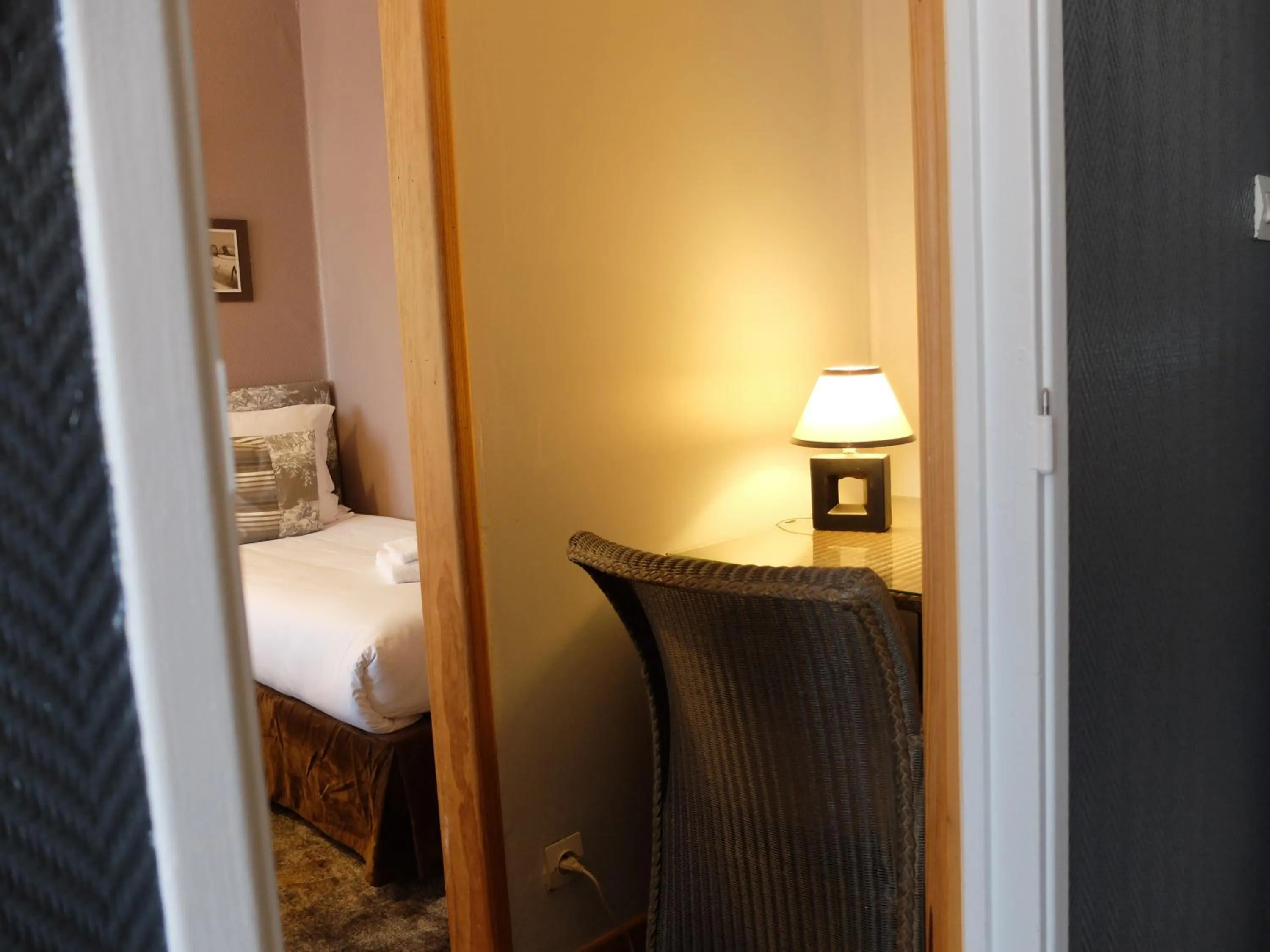 Bedroom in Aux Temps d'Em