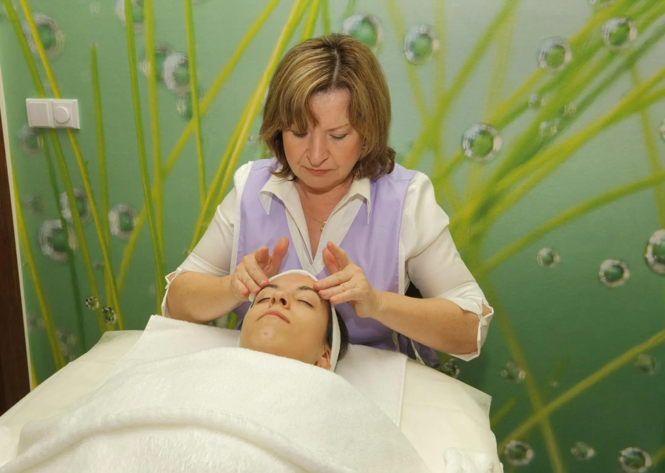 People in Esmarin wellness hotel