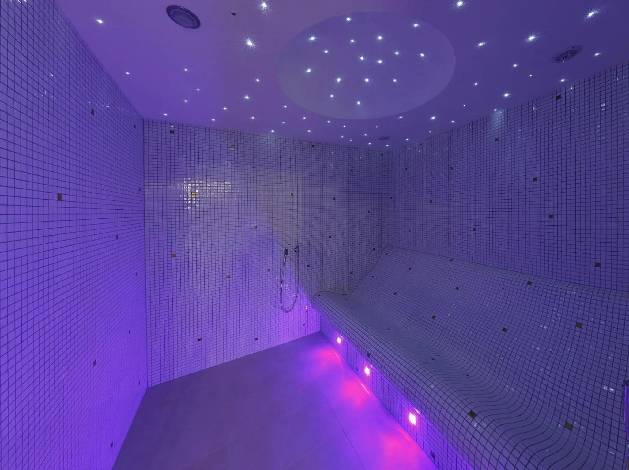 Spa and wellness centre/facilities in Esmarin wellness hotel